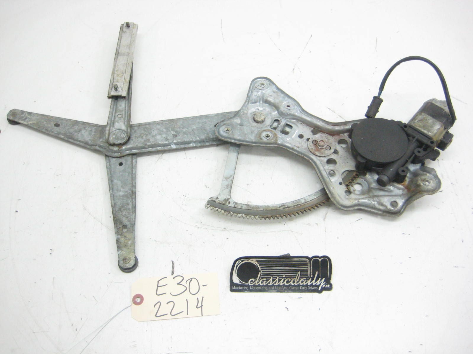 bmw e30 325 318 drivers side convertible window regulator