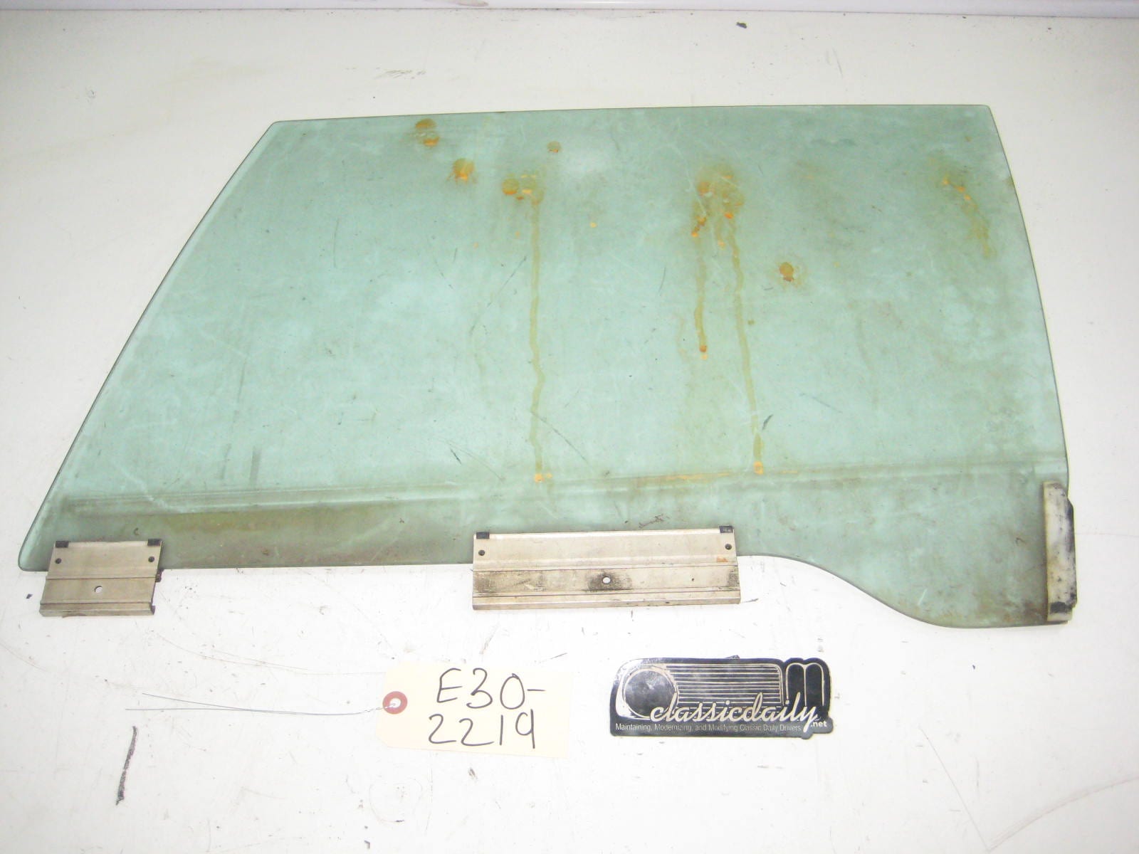 bmw e30 325 318 convertible drivers side side window glass