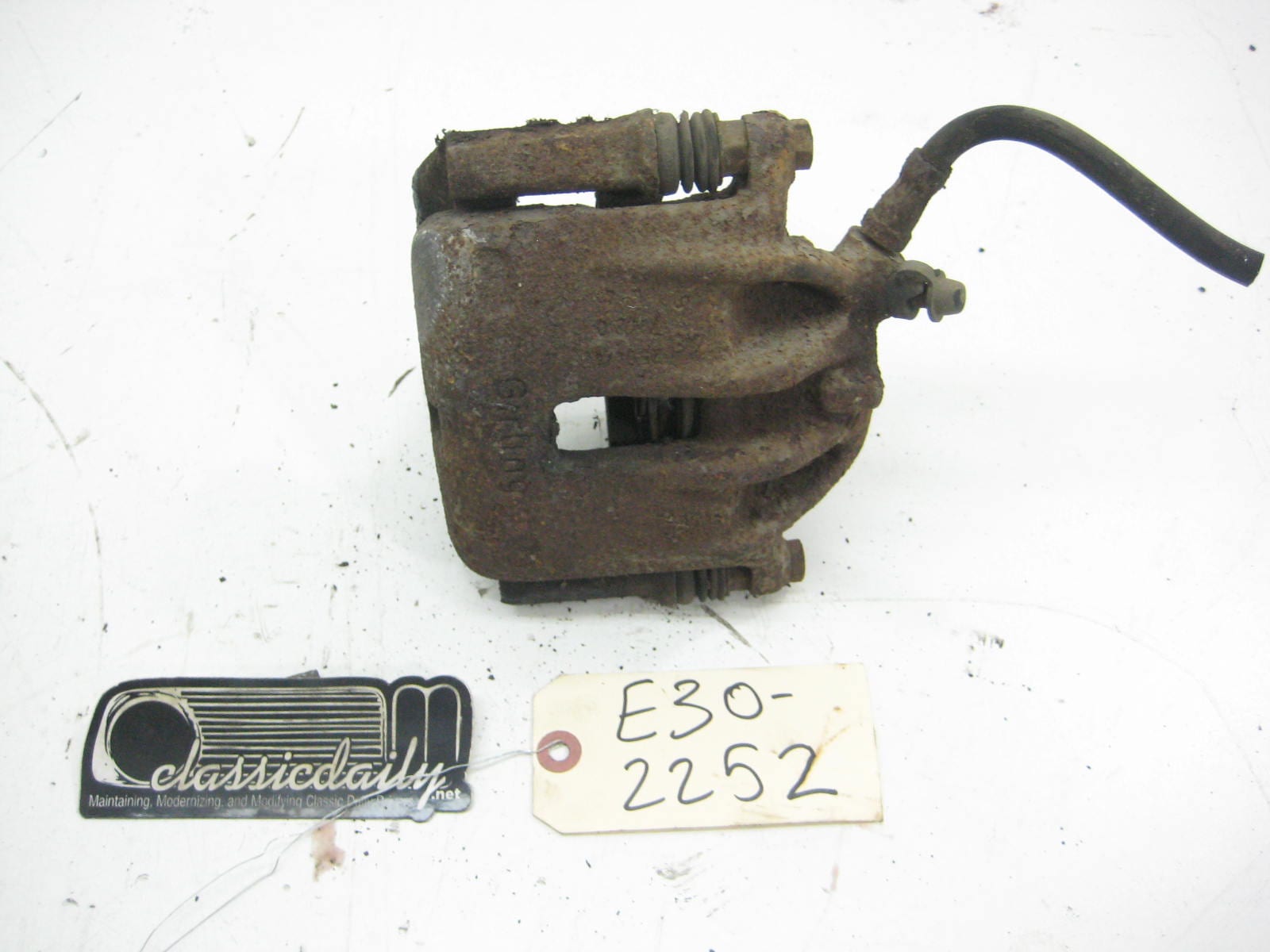 bmw e30 325 318 driver front brake caliper