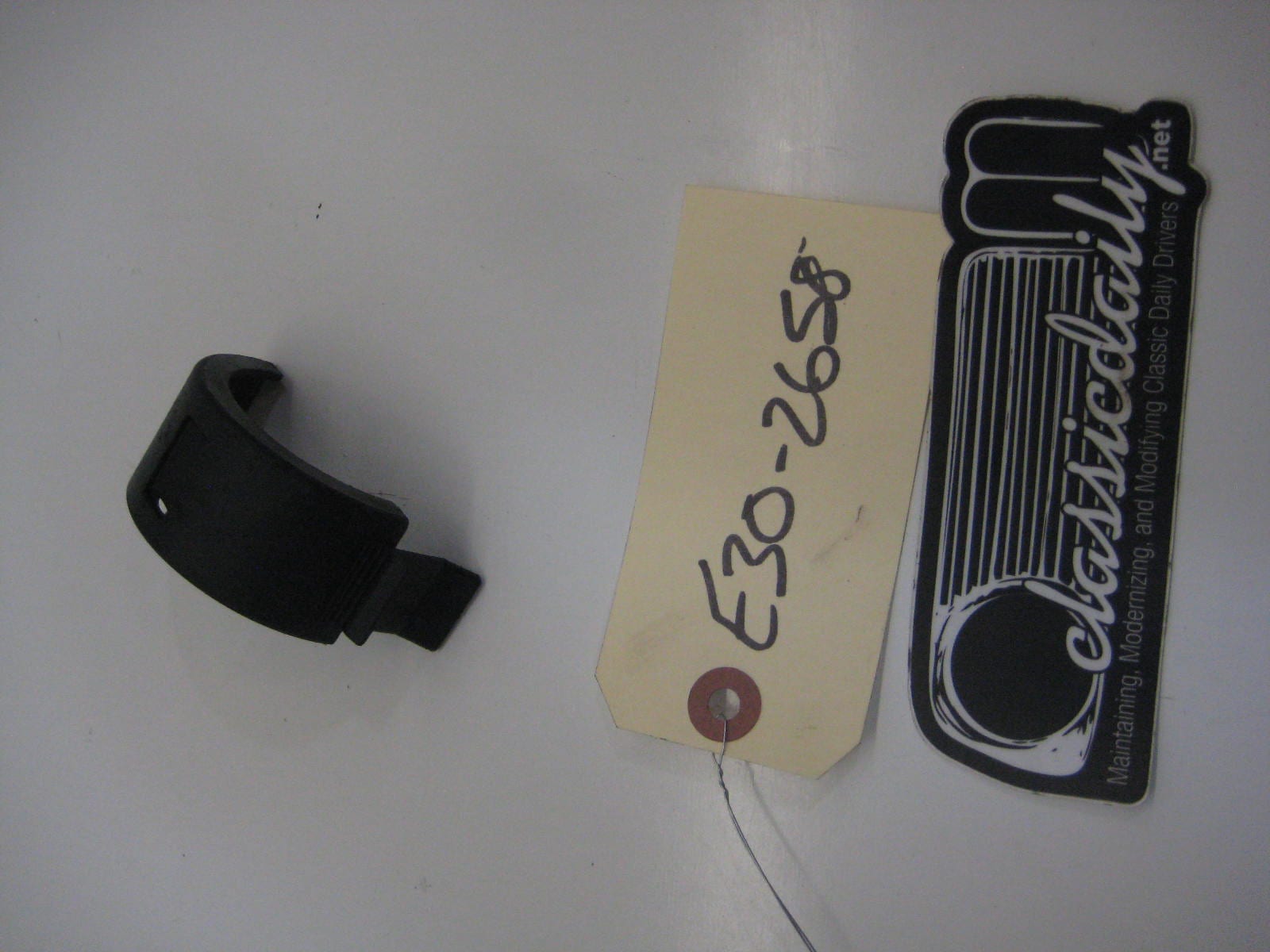 bmw e30 325 318 c101 catch