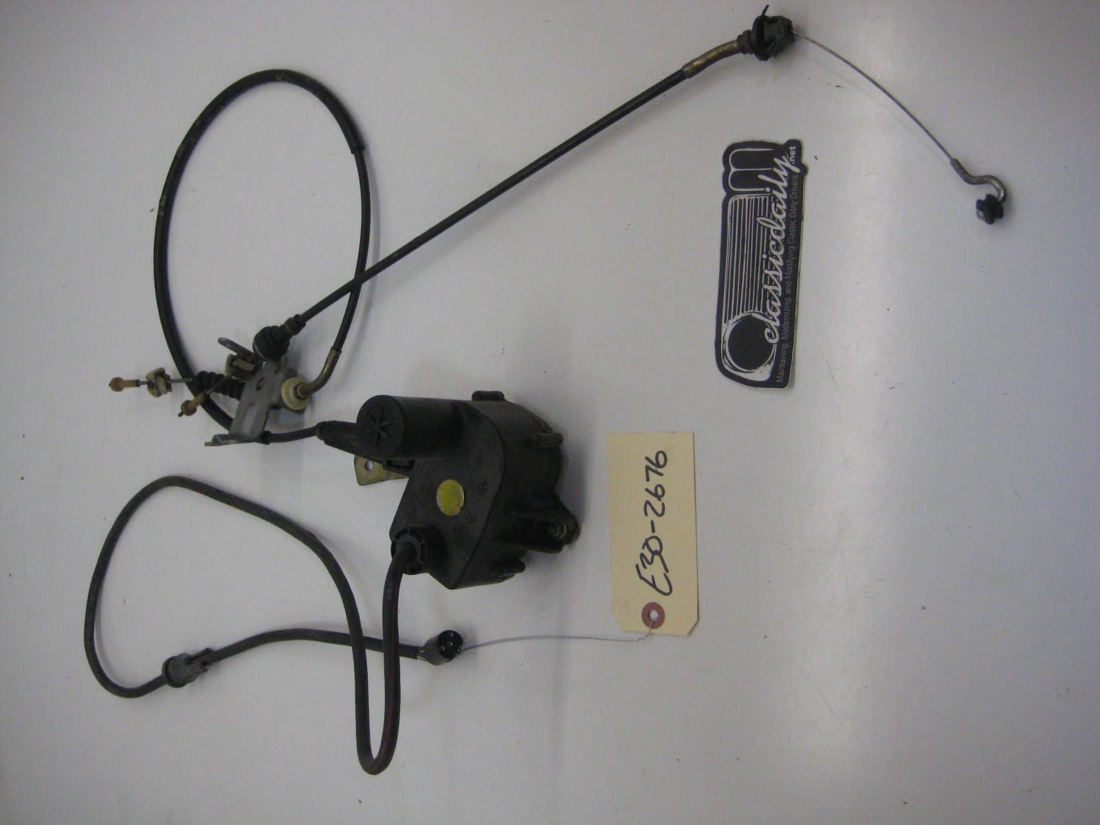 bmw e30 325 318 cruise control actuator