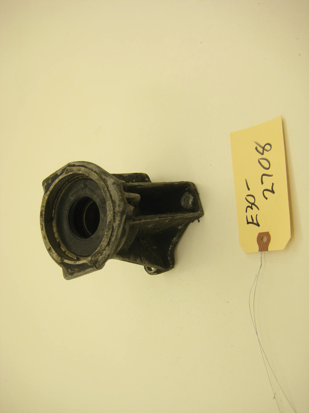bmw e30 325 318 325ix oil pan axle carrier