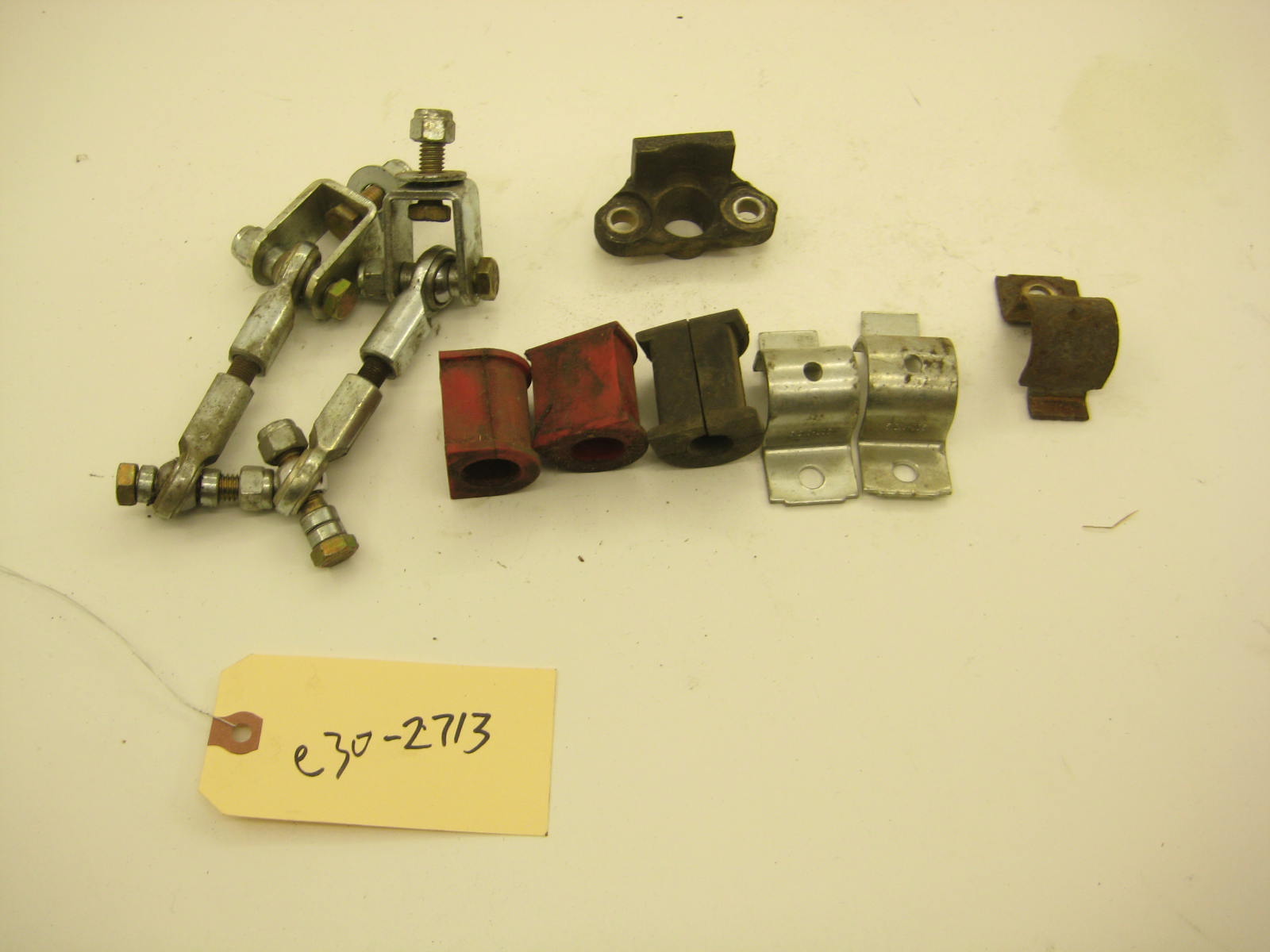 bmw e30 325 318 aftermarket sway bar brackets misc