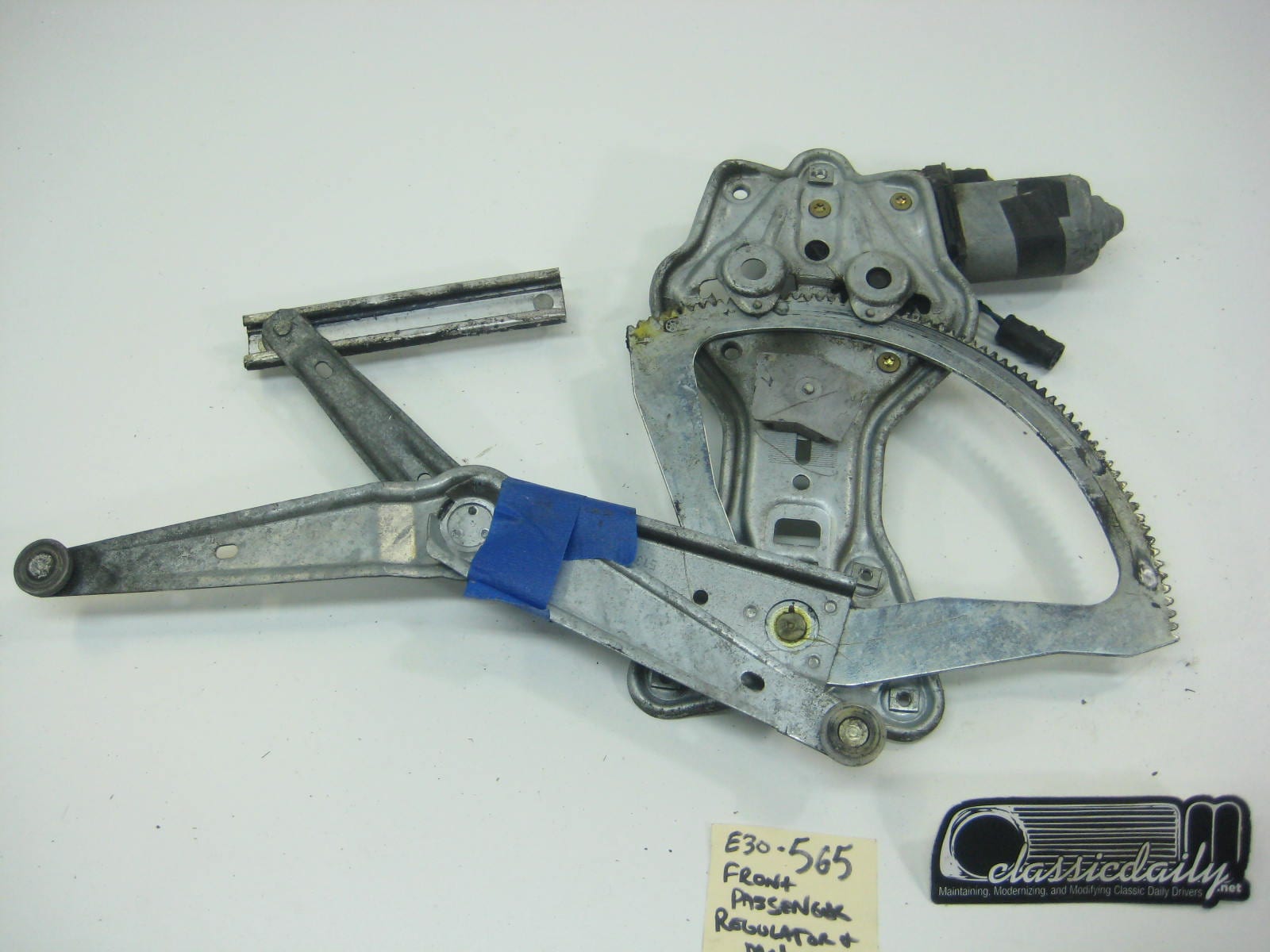 bmw e30 325 318 coupe front driver regulator and motor