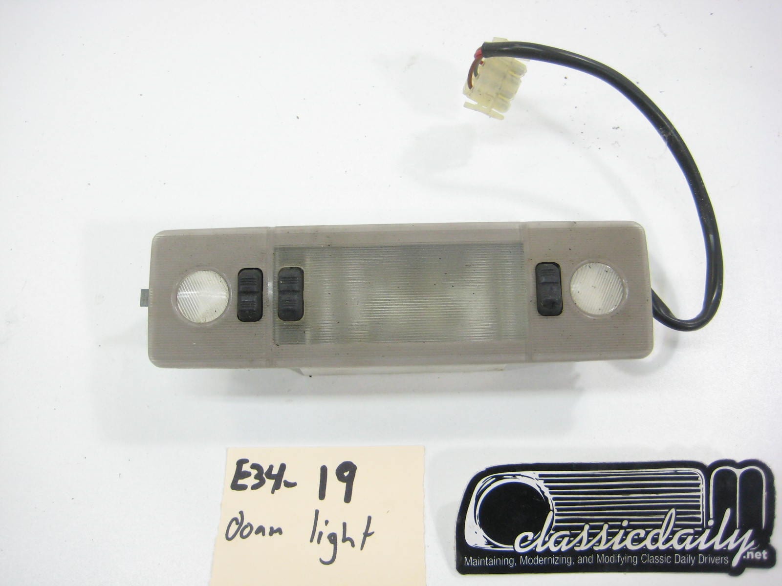 bmw e34 535 525 dome light
