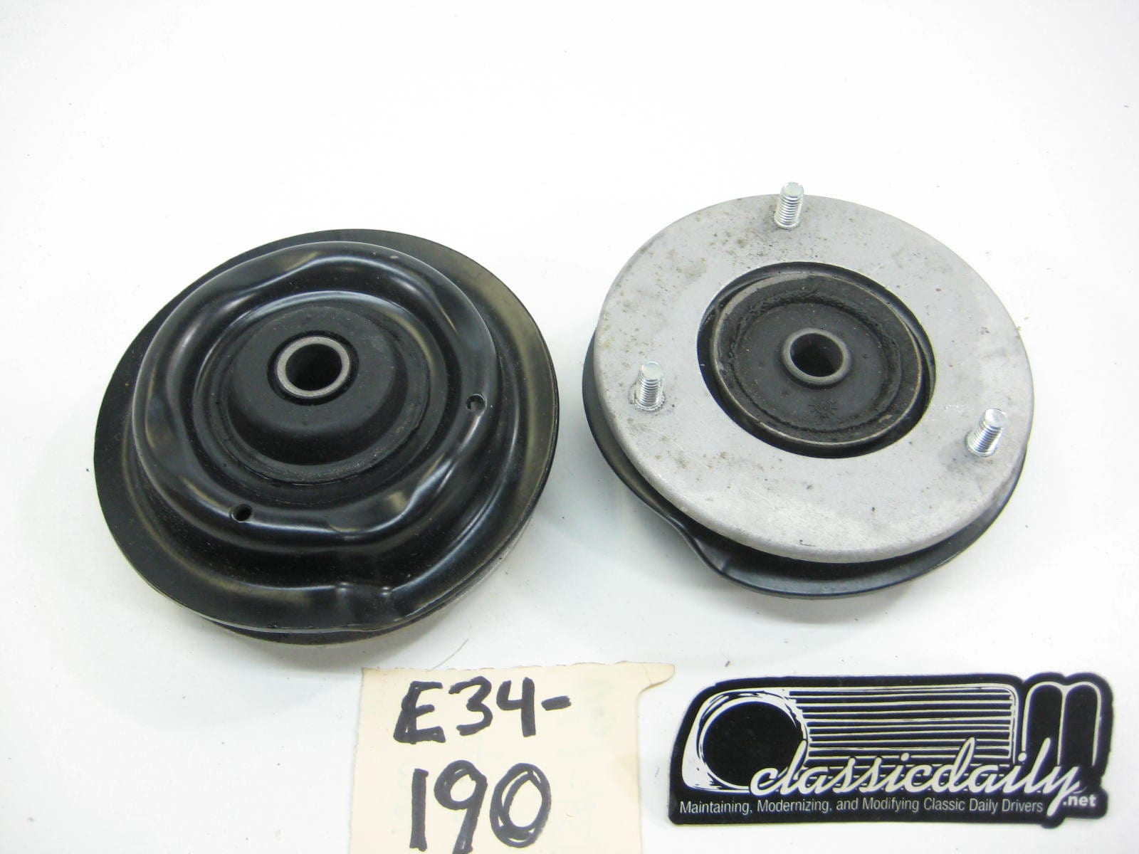 bmw e34 535 525 pair of new front strut mounts