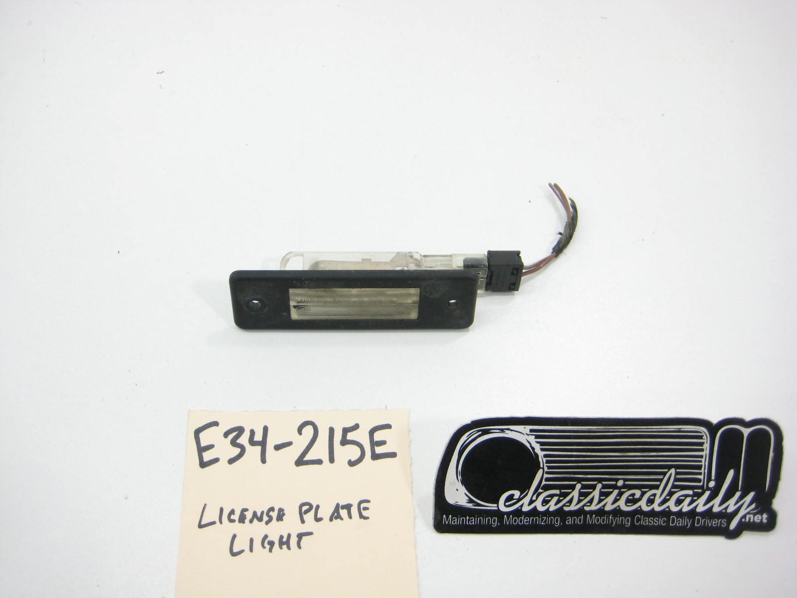 bmw e34 535 525 540 530 license plate light 2