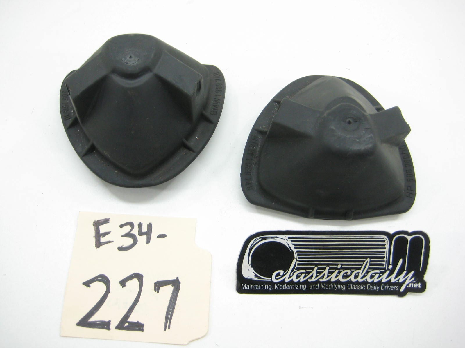 bmw e34 535 525 540 530 shock mount covers