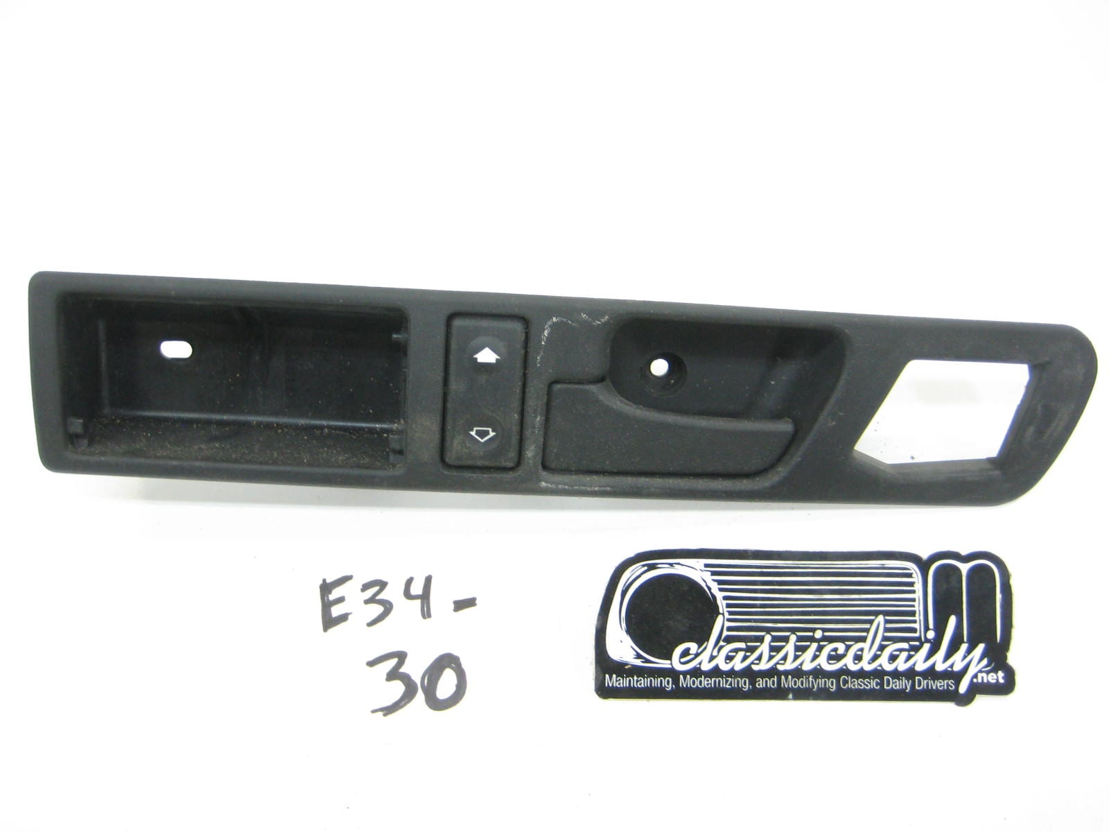 bmw e34 535 525 front or rear driver side interior door latch 3