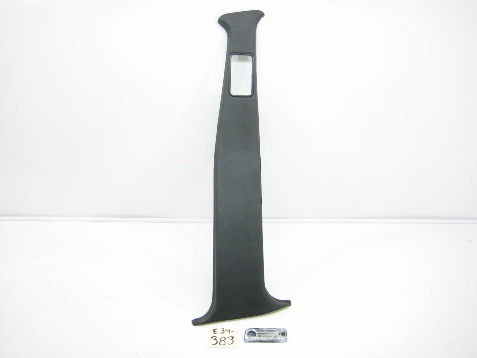 bmw e34 535 525 540 530 passenger interior b pillar 2