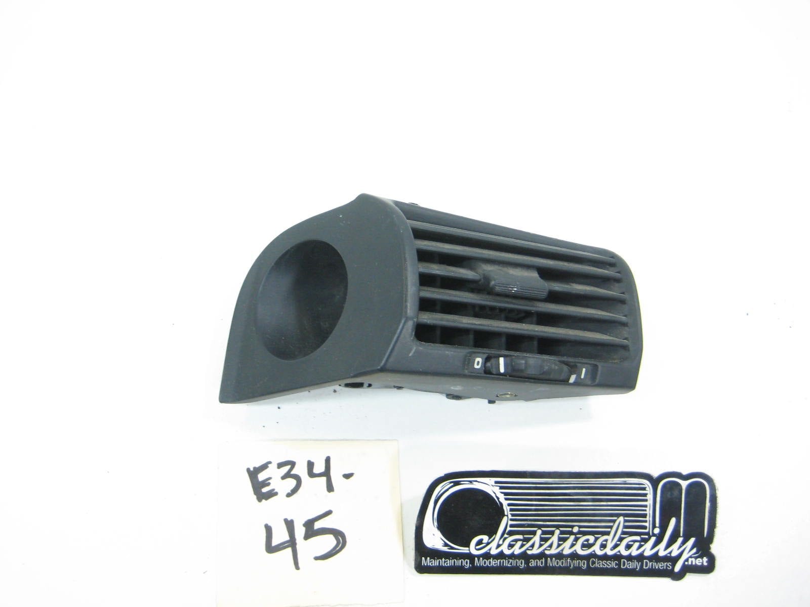 bmw e34 535 525 front passenger vent for door 2