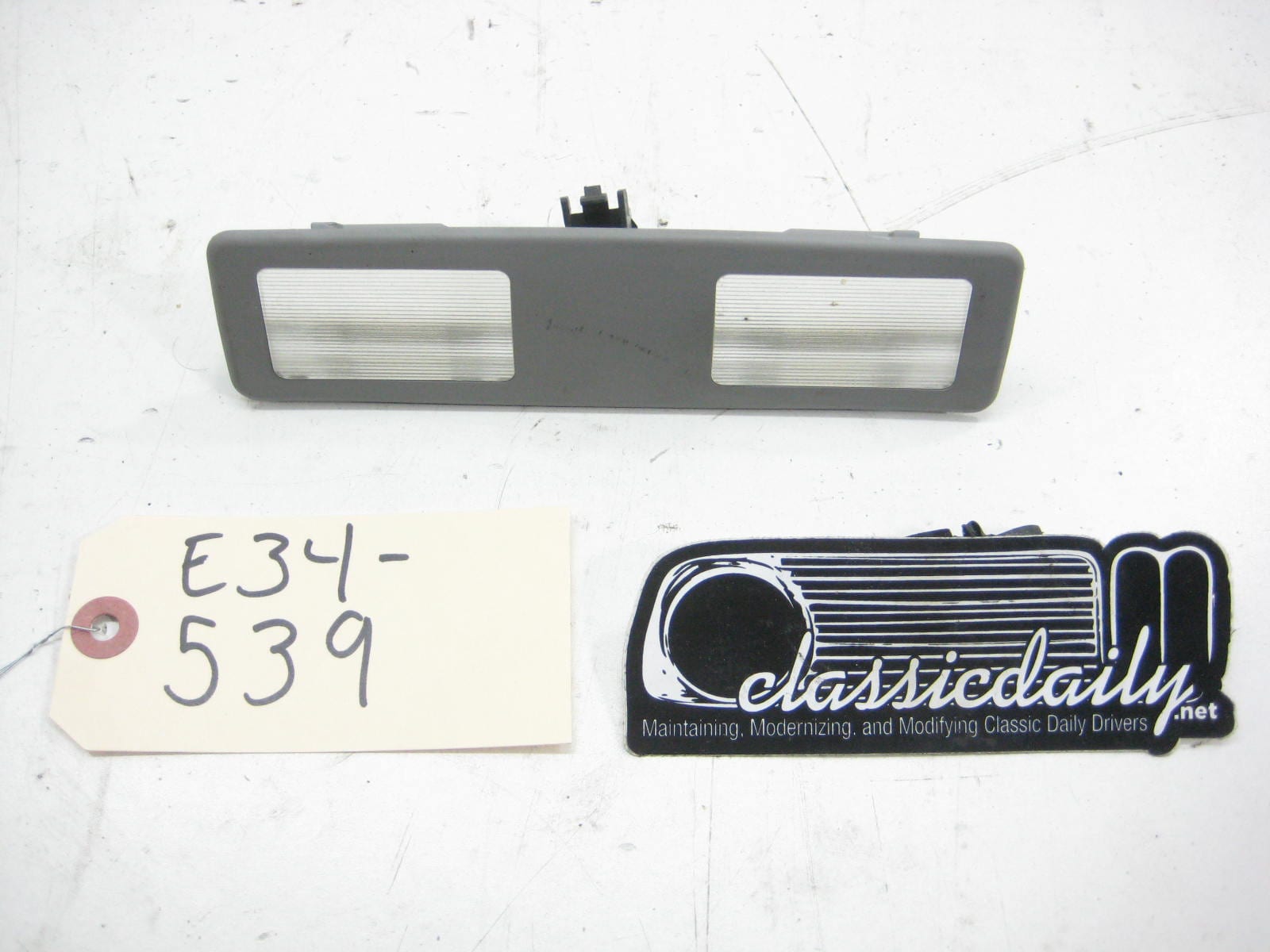 bmw e34 535 m5 interior light side