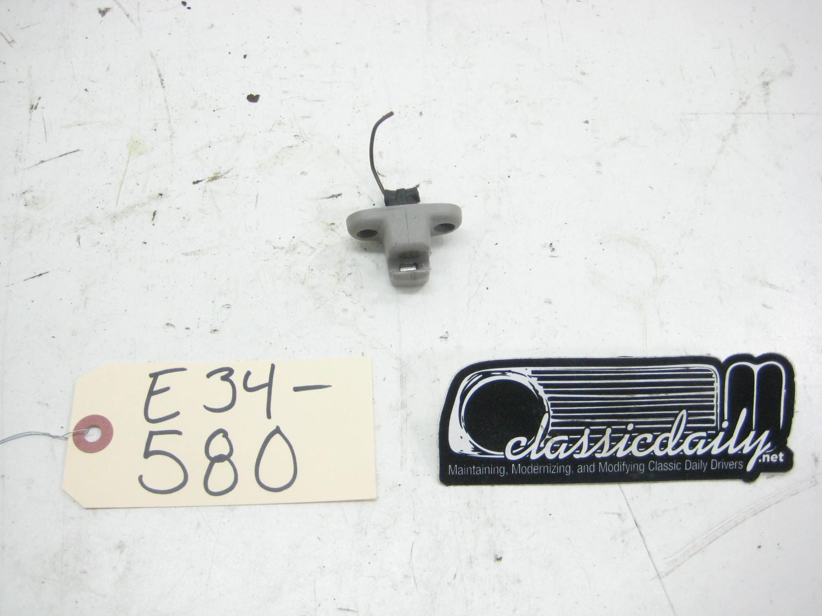 bmw e34 535 m5 sun visor clip with wire 2