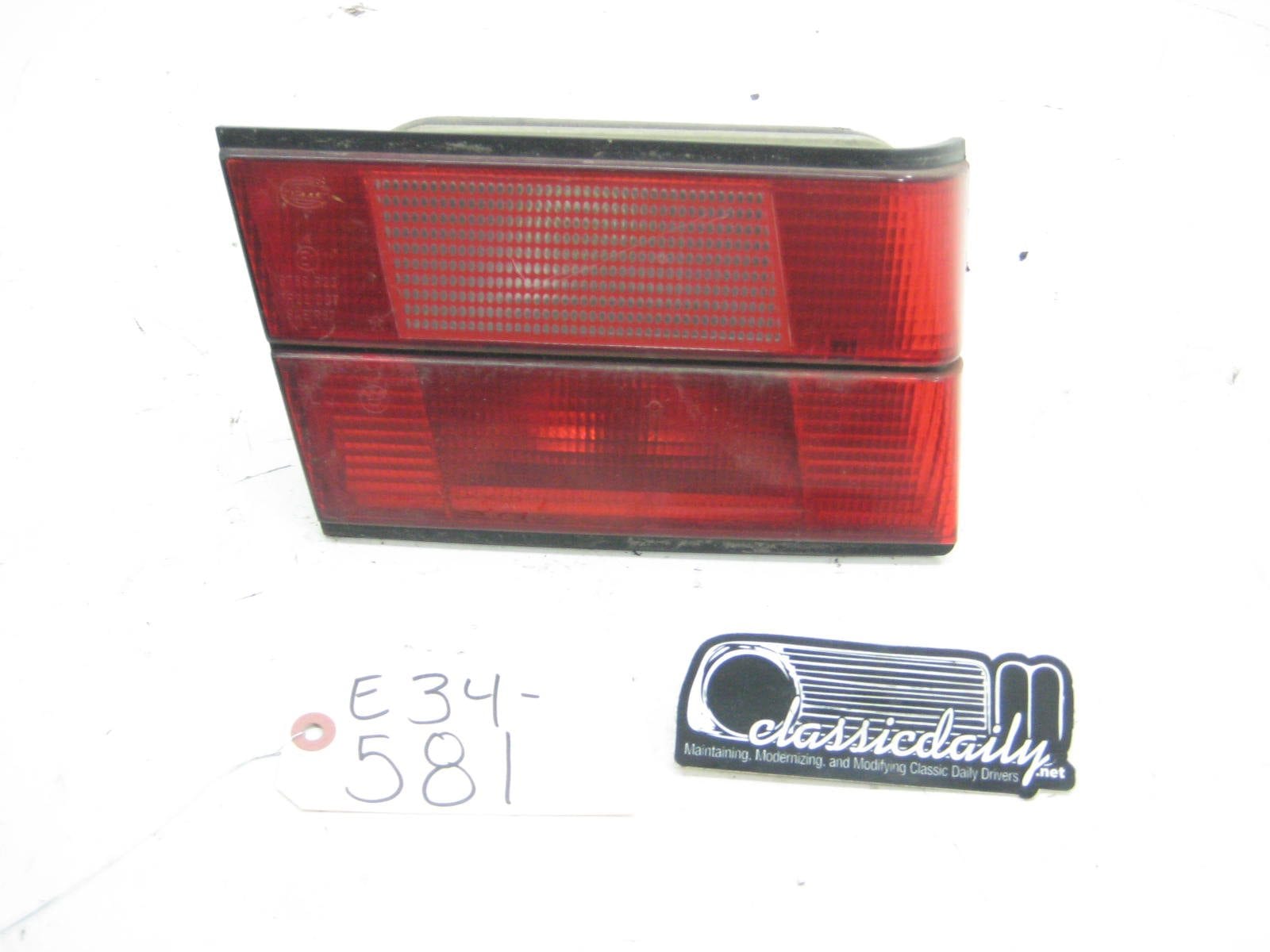 bmw e34 535 m5 passenger side taillight tail light