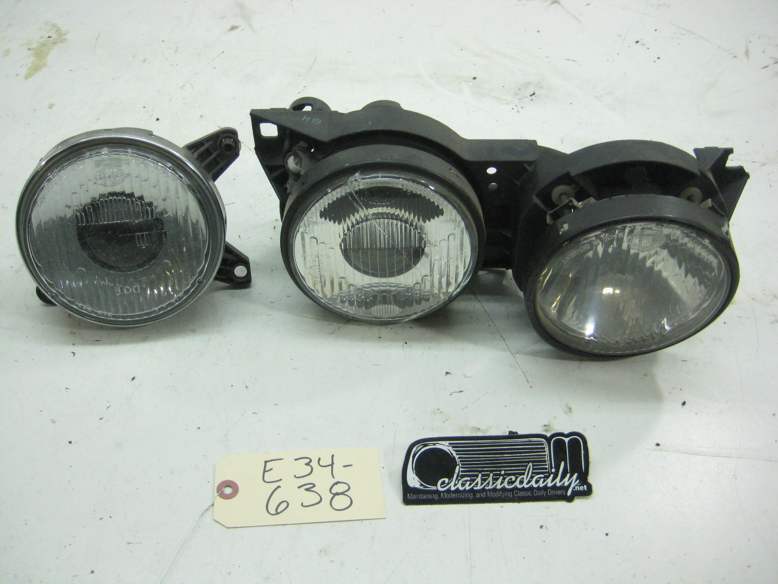 BMW E34 535 525 Drivers Side Headlight Head Light Projector e34 638