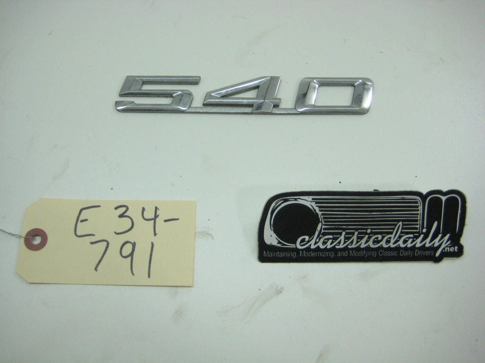 bmw e34 535 m5 540 trunk badge