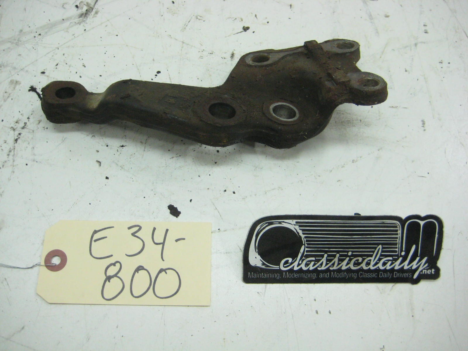 bmw e34 535 m5 passenger front lower knuckle arm right