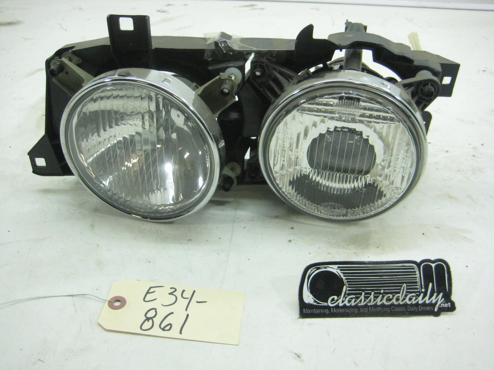 bmw e34 535 540 drivers side smiley headlight