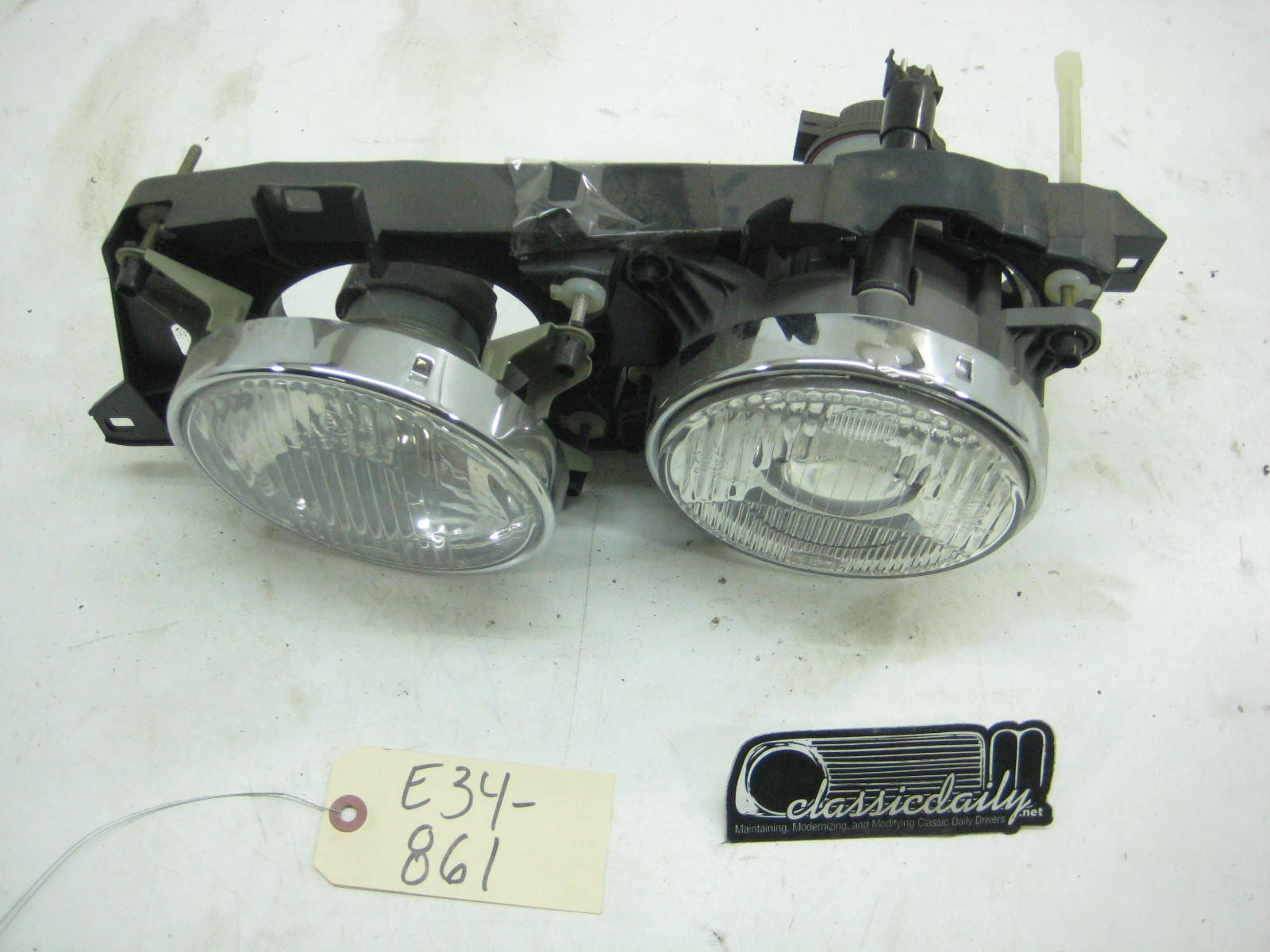 bmw e34 535 540 drivers side smiley headlight