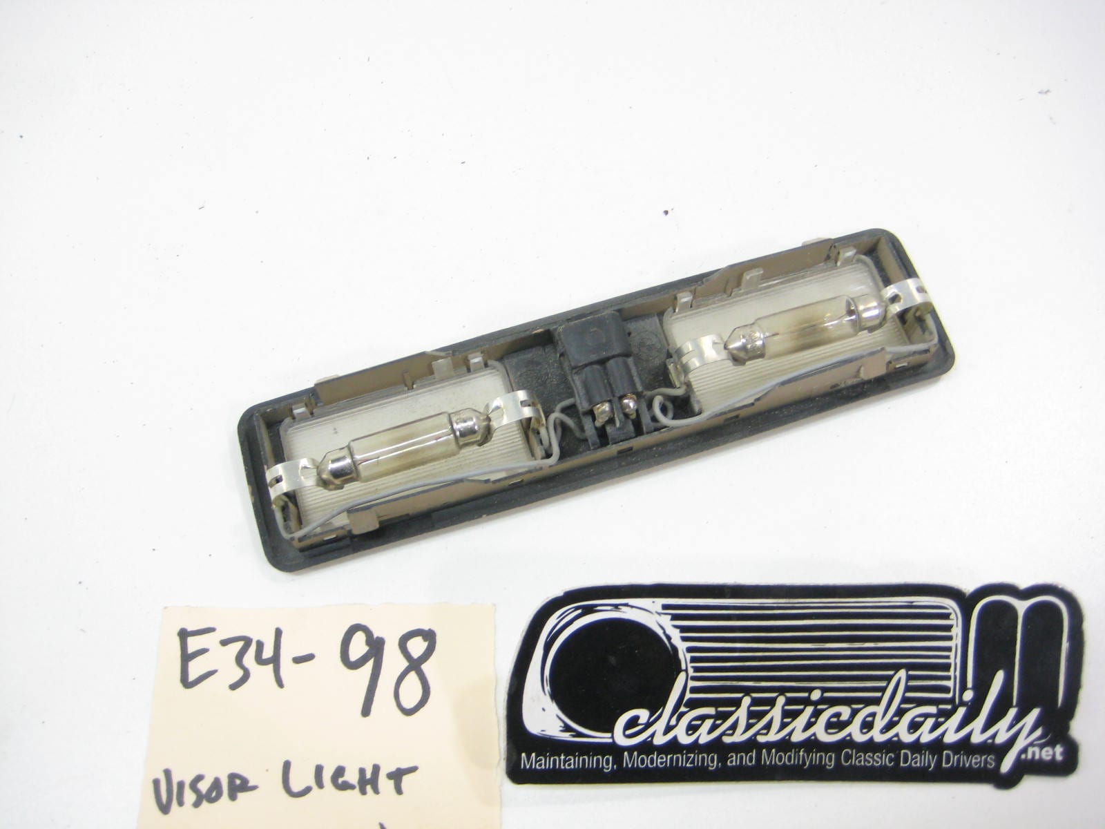 bmw e34 535 525 visor light 2