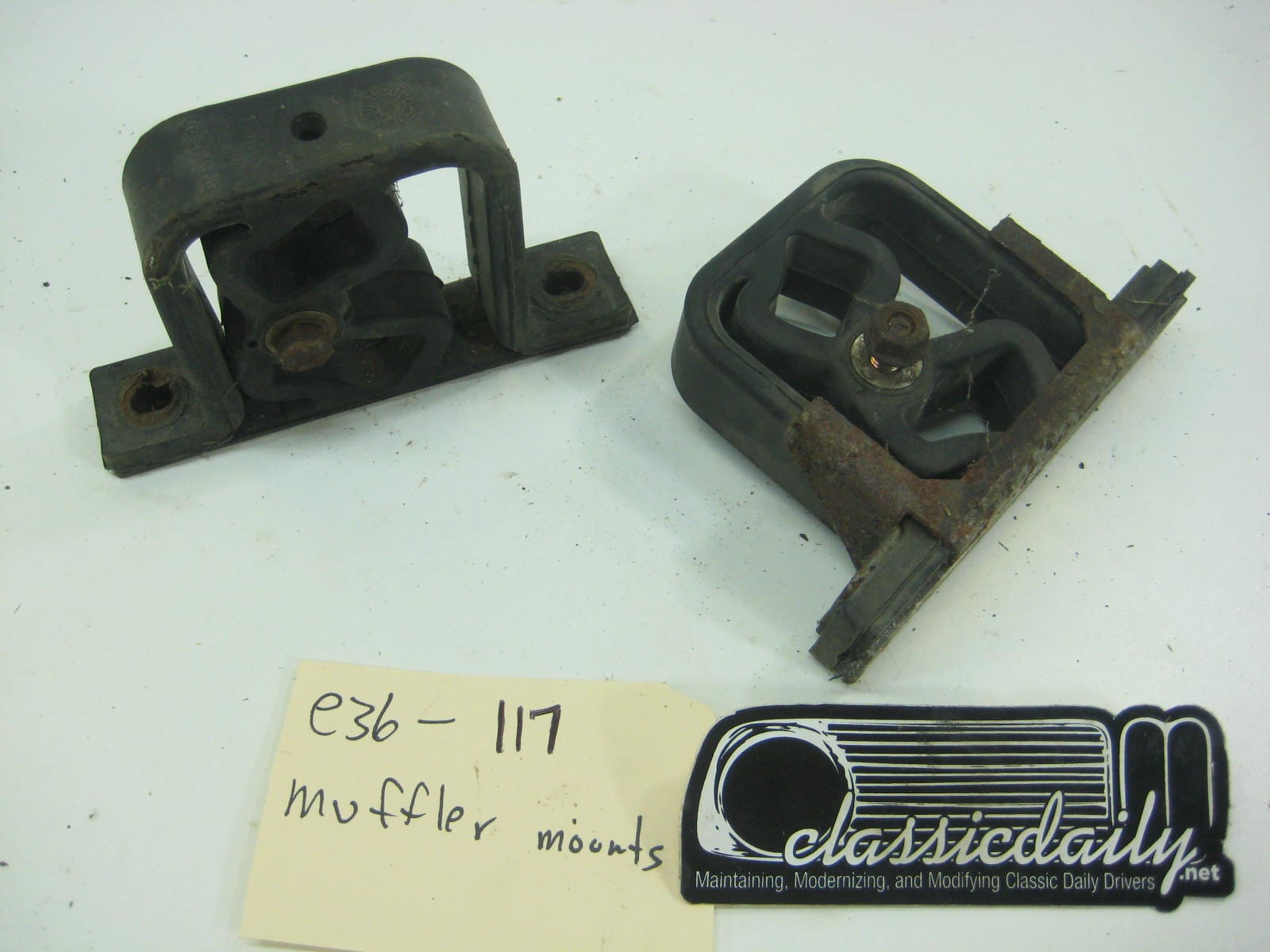 bmw e28 535 535is 528e muffler mounts