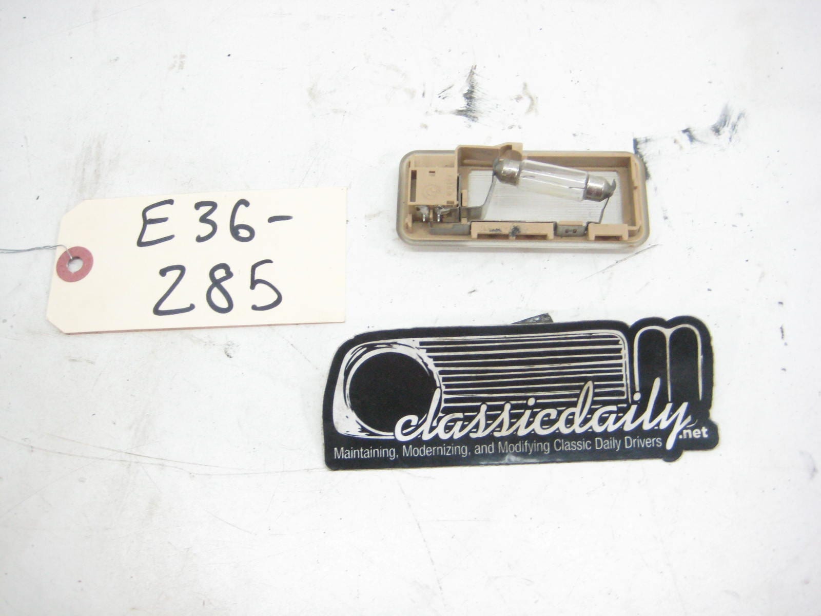 bmw e36 325 328 m3 tan dome light