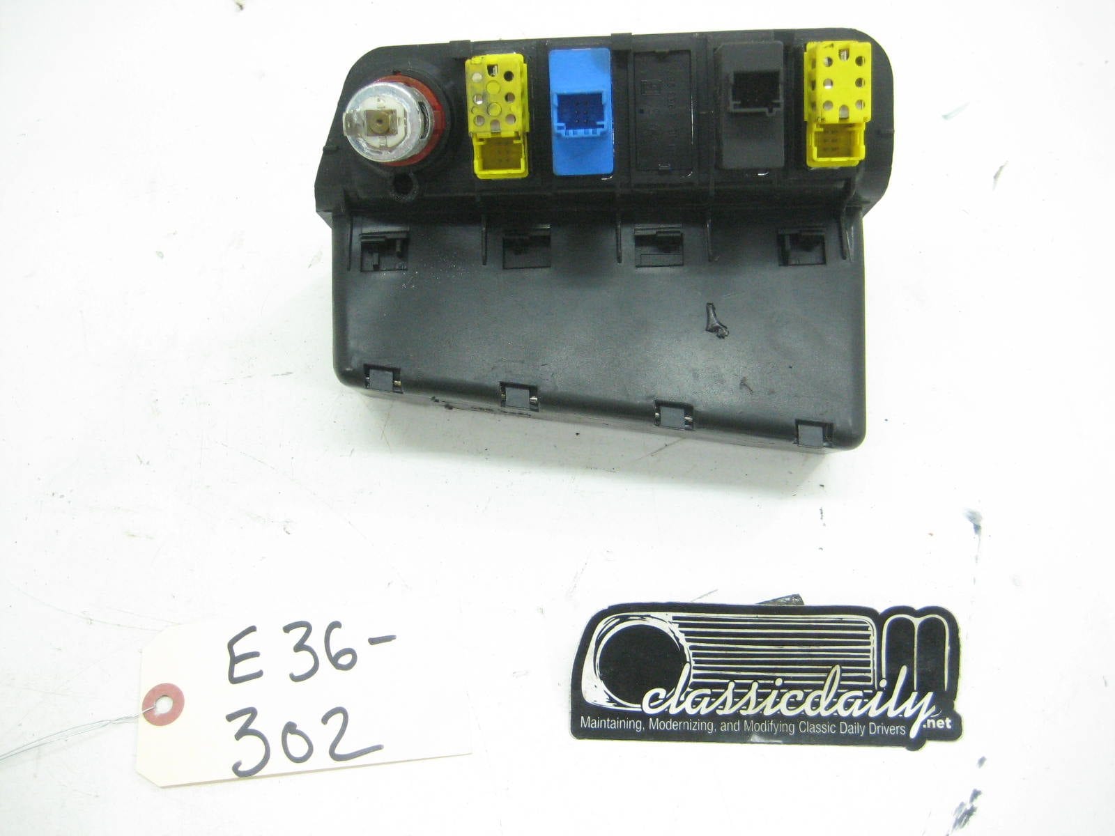 bmw e36 325 328 m3 sun glasses box and switches