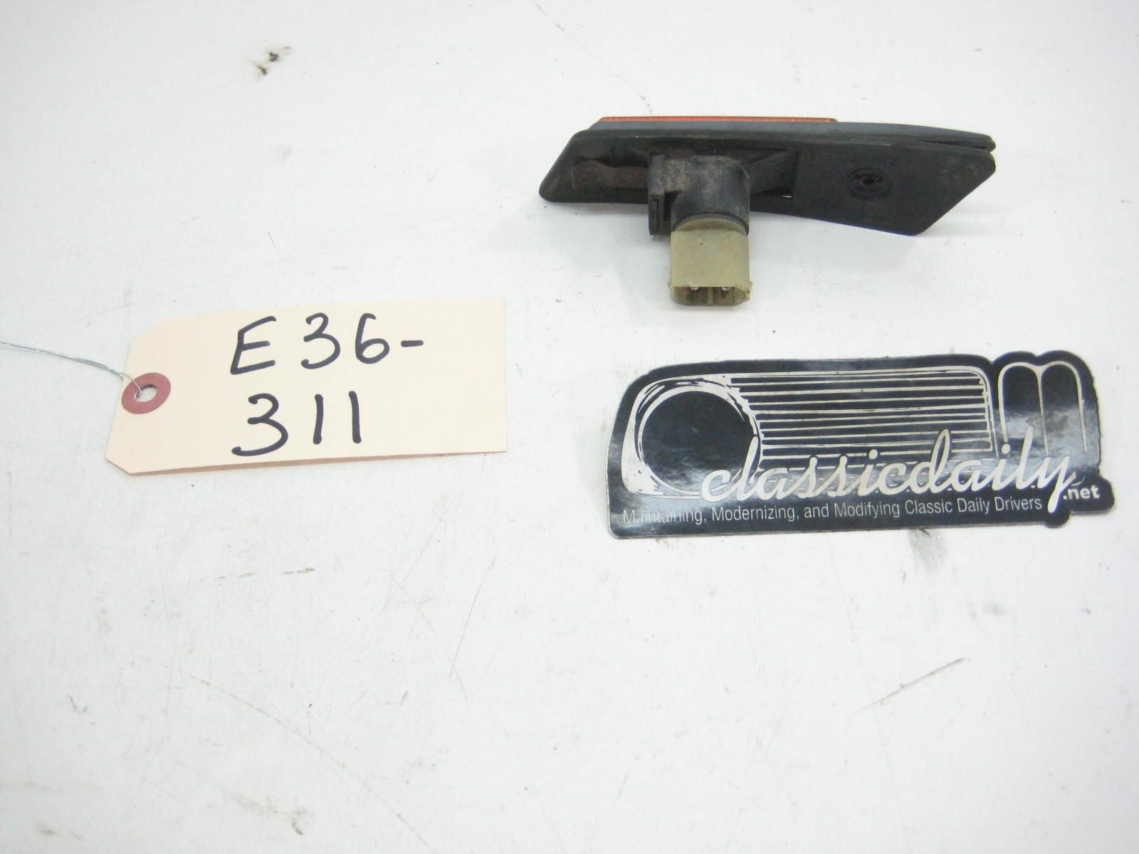 bmw e36 325 328 m3 left fender blinker