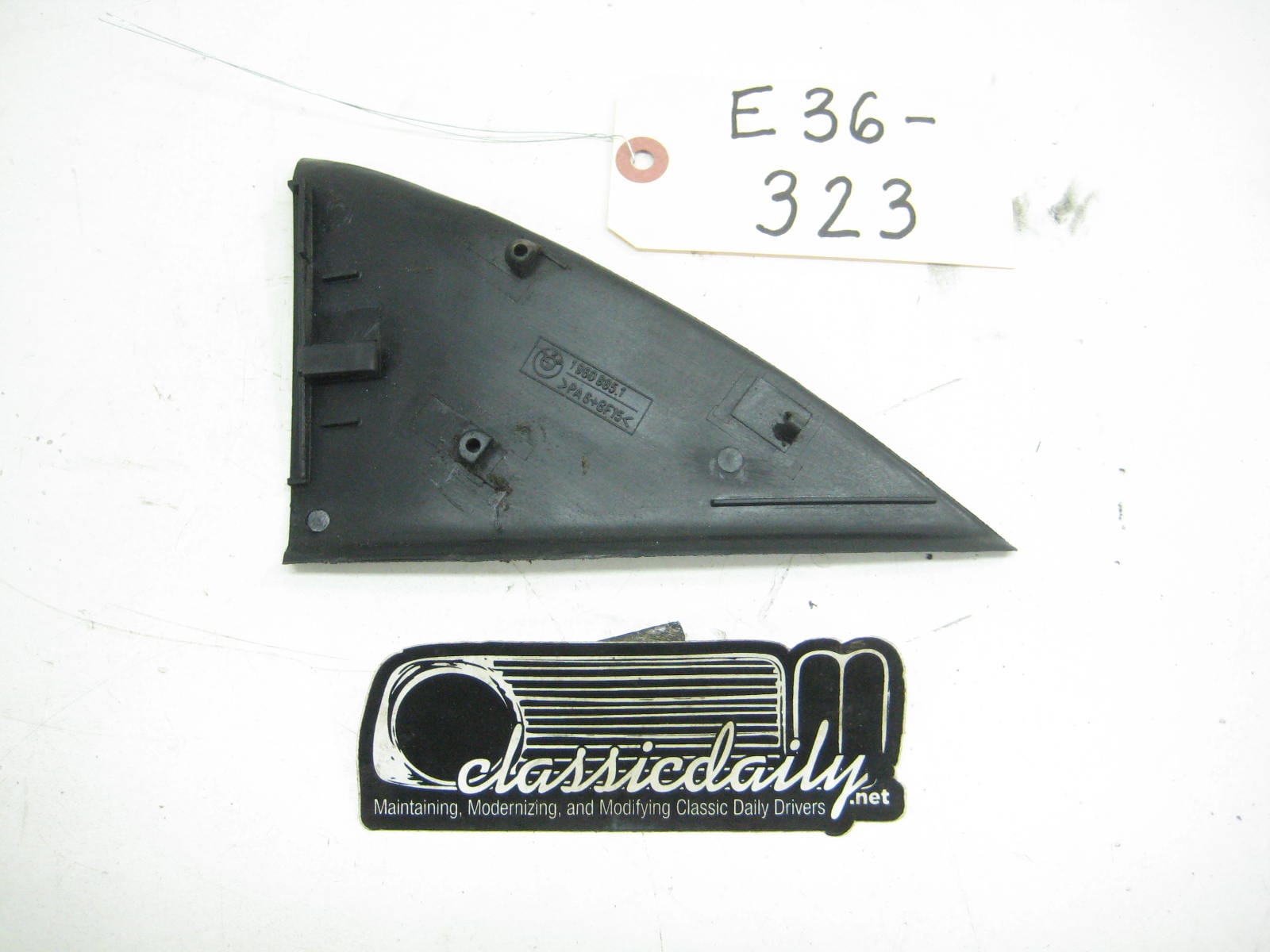 bmw e36 325 328 m3 left door trim triangle