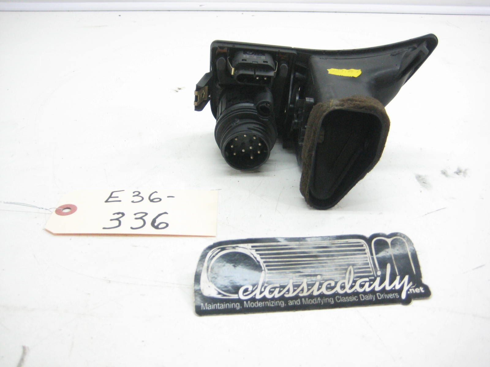 bmw e36 325 328 m3 headlight switch and vent