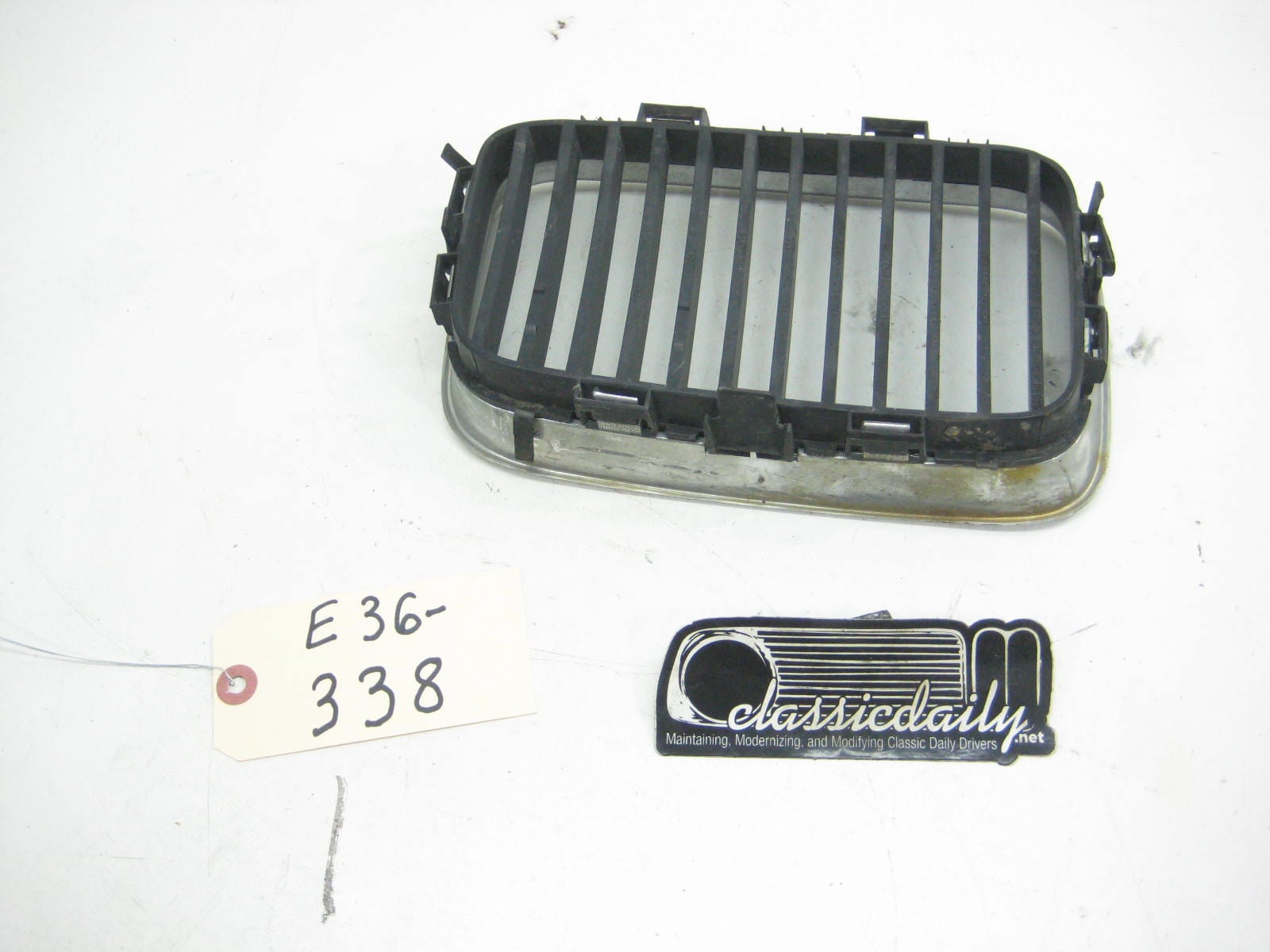 bmw e36 325 328 m3 passenger side front kidney grill