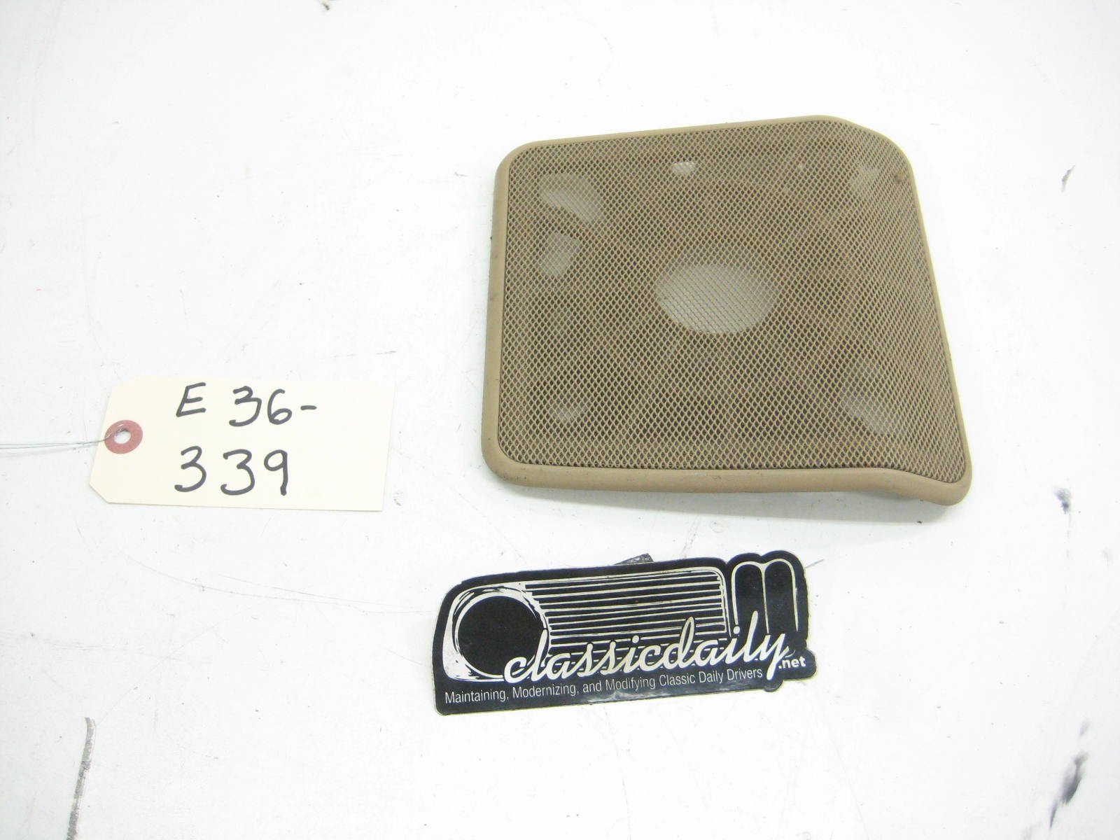bmw e36 325 328 m3 right rear speaker grill tank