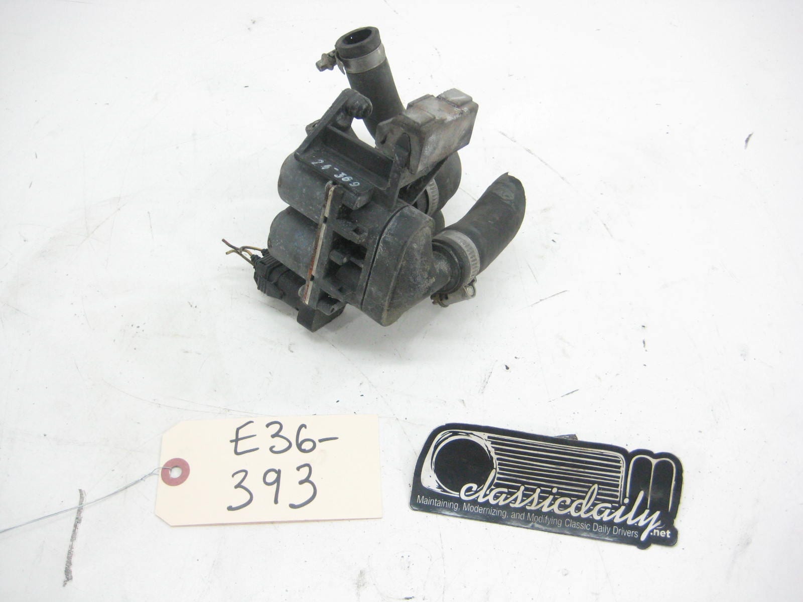 bmw e36 325 328 m3 heater valve 2