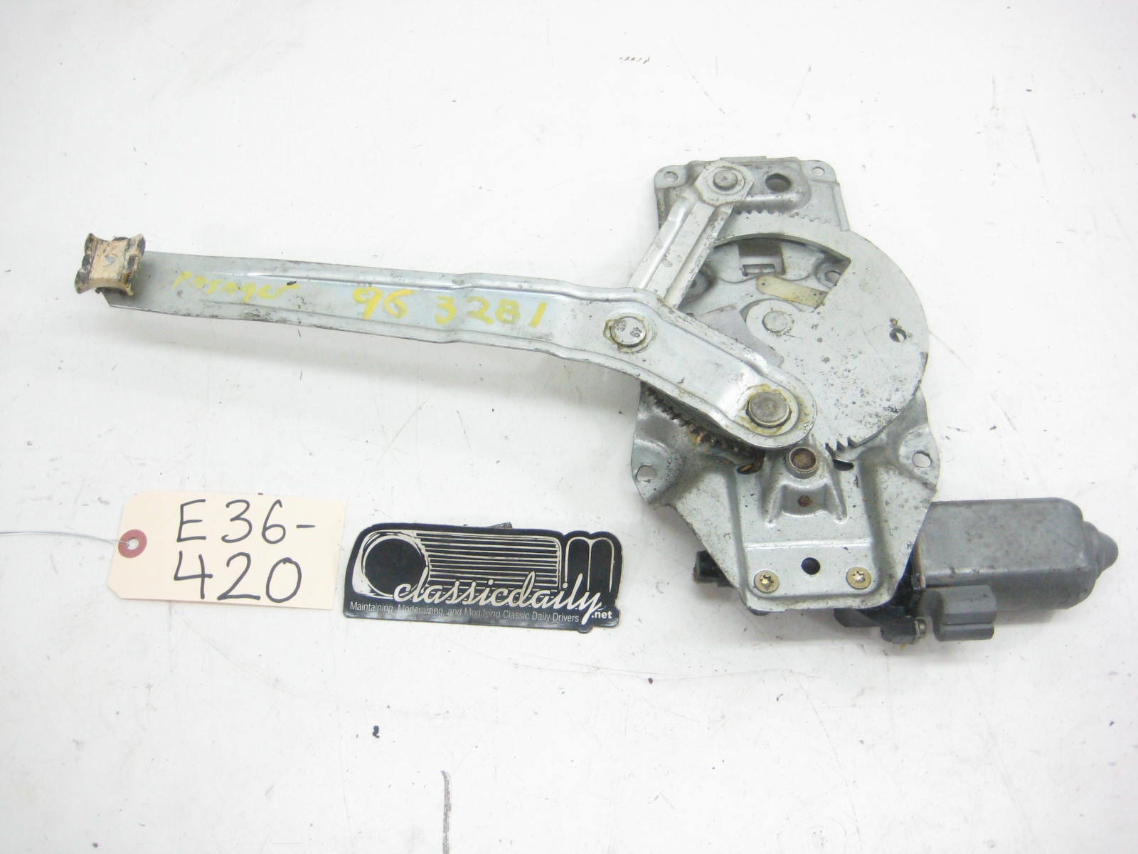 bmw e36 325 328 m3 passenger rear sedan window regulator