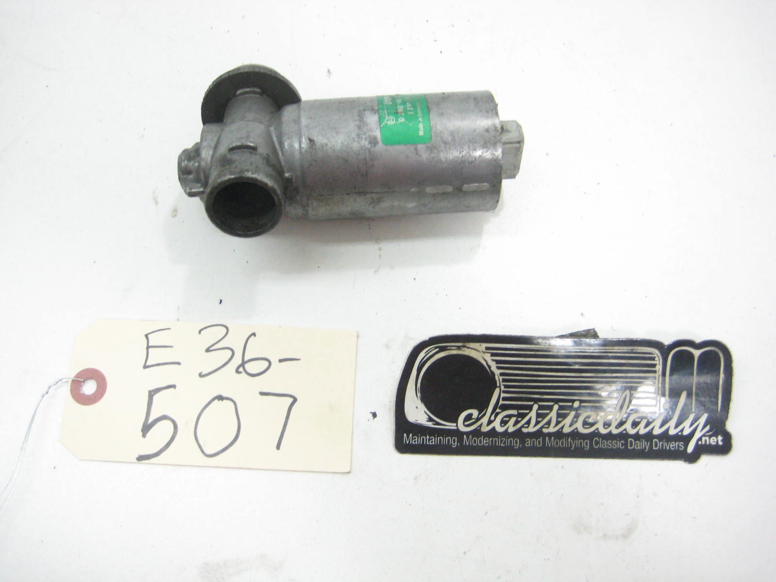 Bosch 0 280 140 532 Idle Air Control Valve - Classic Daily