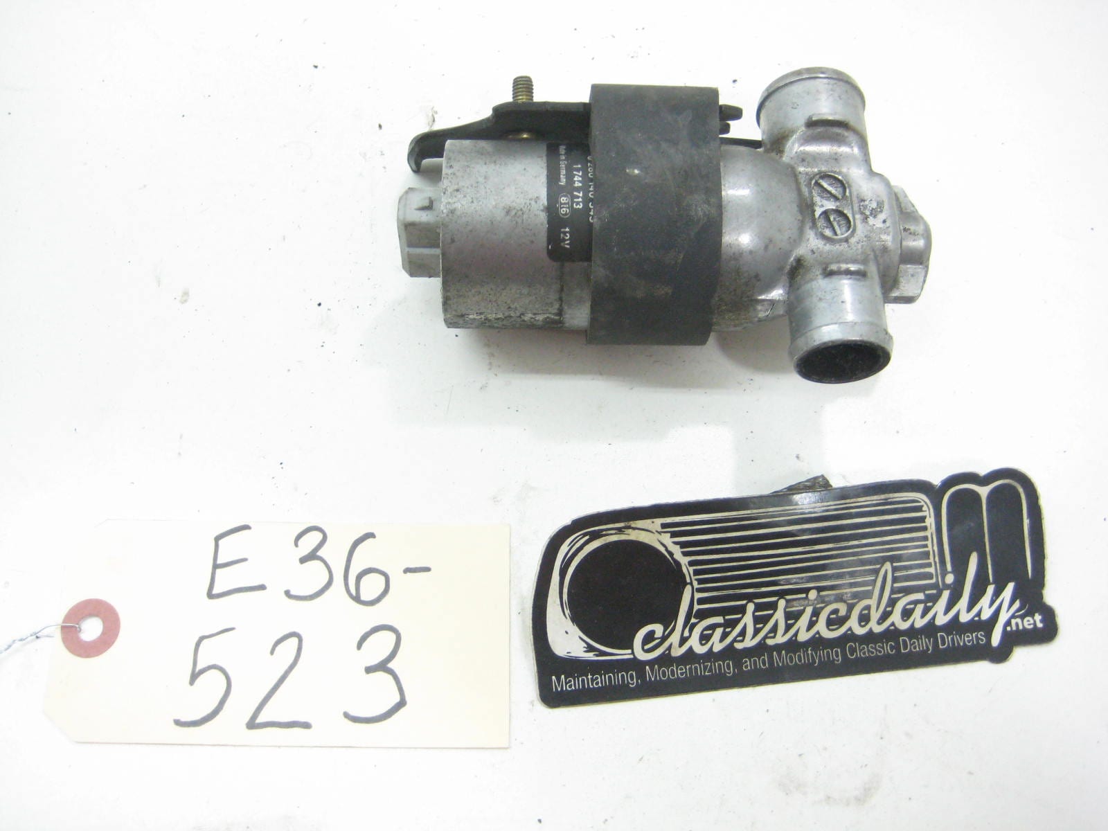 bmw e36 325 328 m3 bosch 0 280 140 545 idle air control valve 14