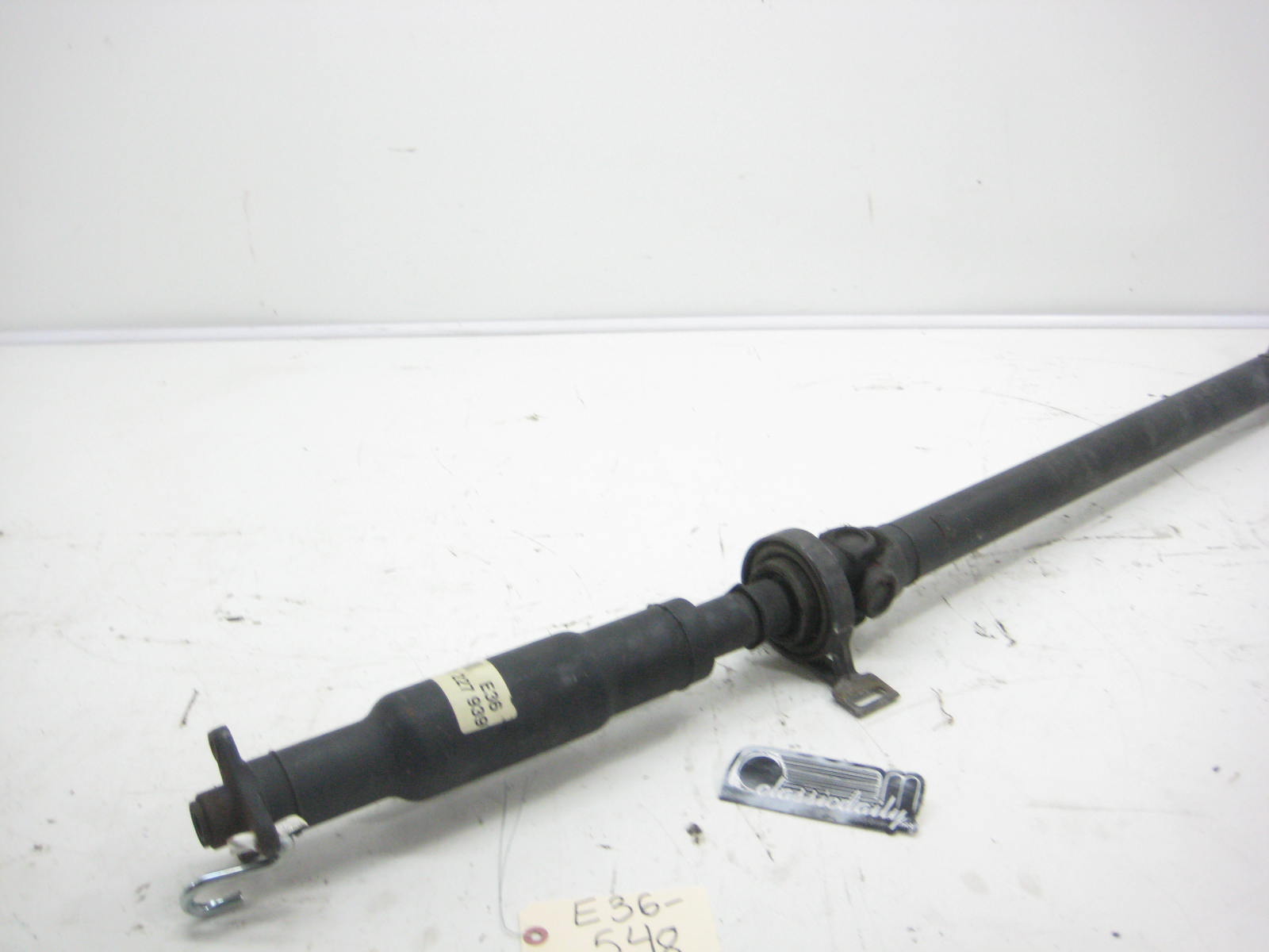 BMW E36 325 328 M3 318ti Automatic Driveshaft Drive Shaft (Total Length Is 52") e36 548