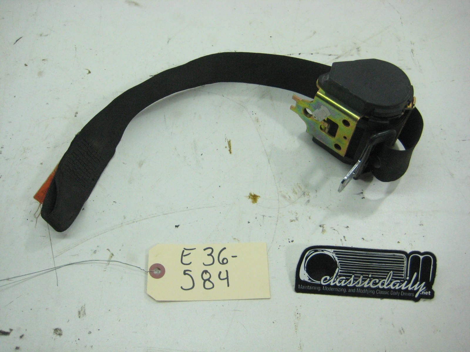 bmw e36 325 328 m3 drivers side seat belt