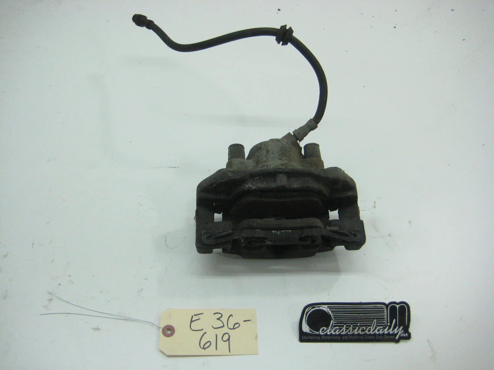 bmw e36 325 328 m3 front drivers side brake caliper non m