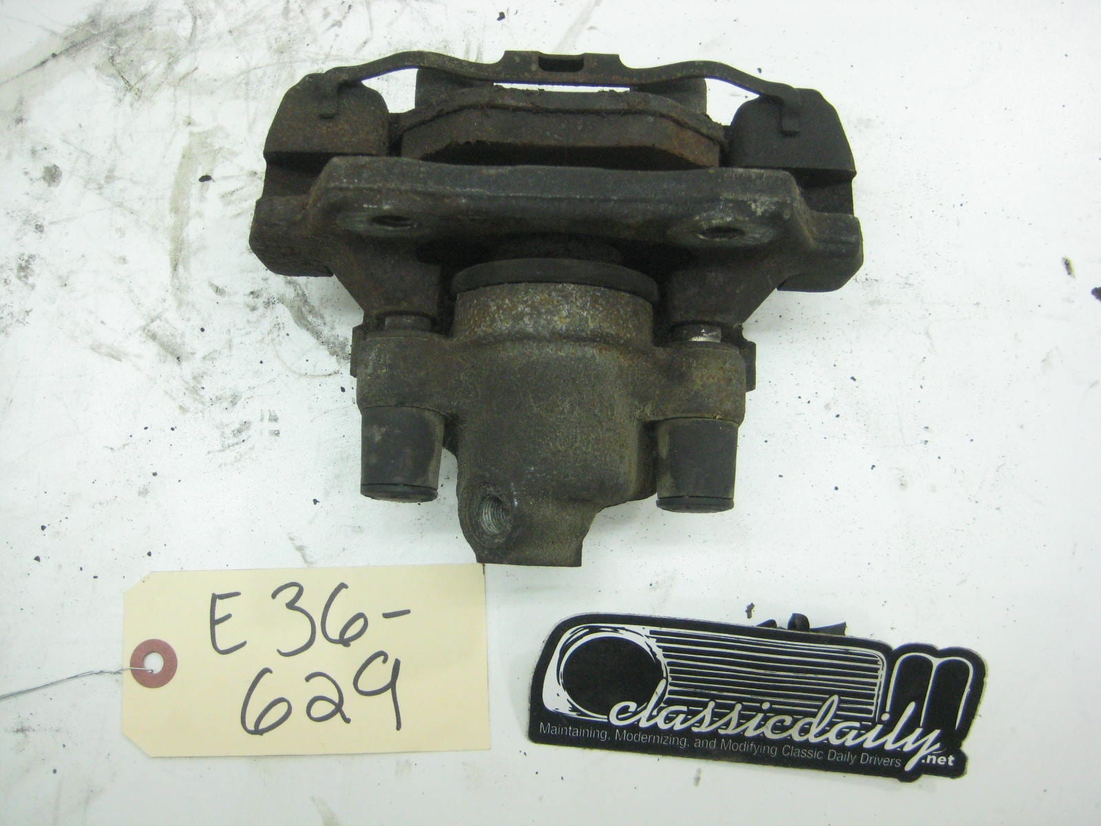 bmw e36 325 328 m3 brake caliper passenger front