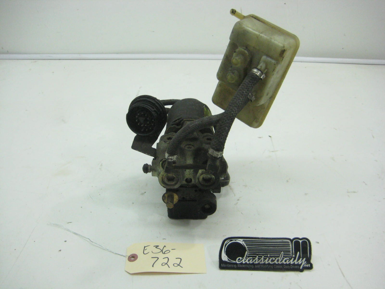 bmw e36 325 328 m3 abs pump 4 line