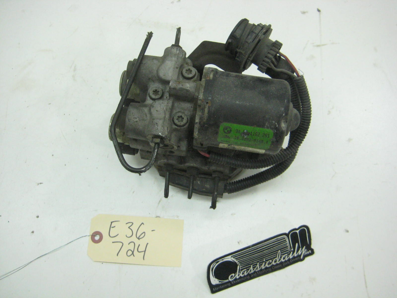 bmw e36 325 328 m3 abs pump 3 line 4