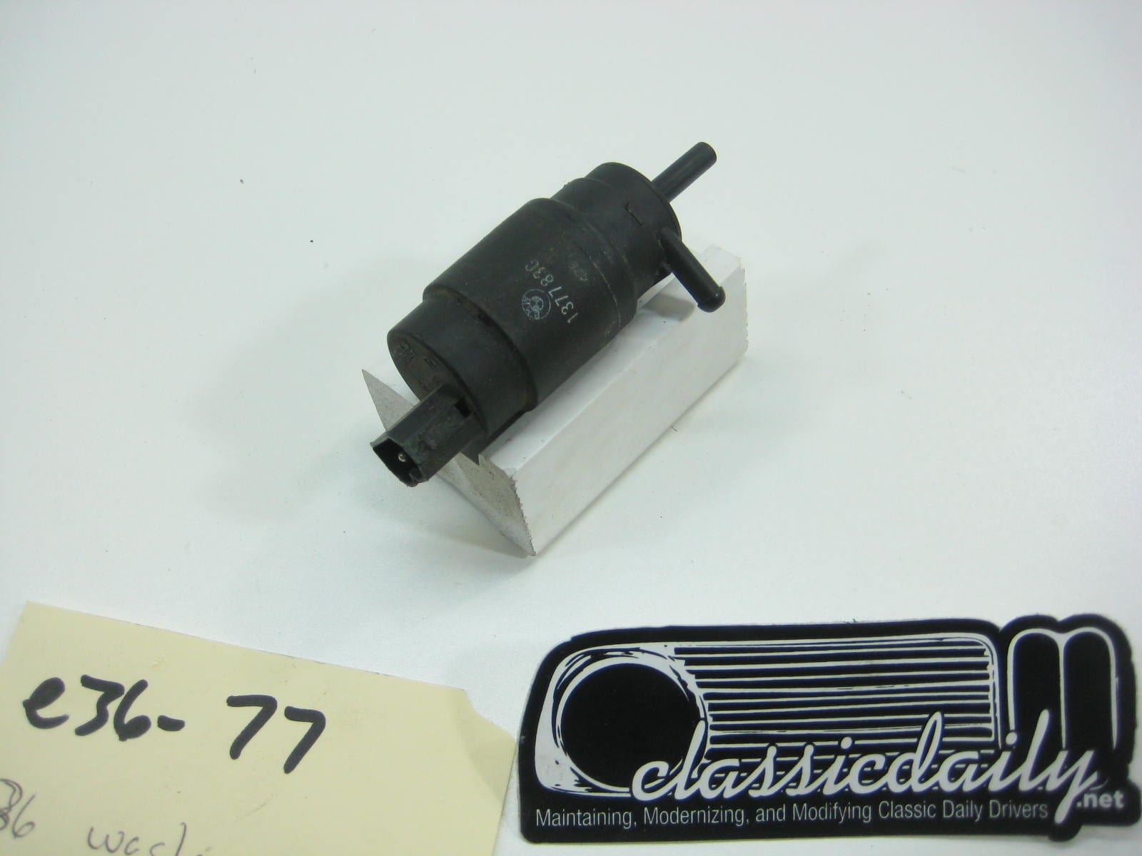 bmw e36 325 328 m3 washer pump