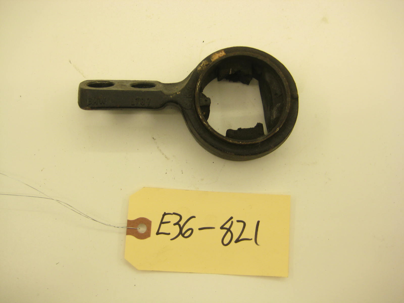 bmw e36 325 328 m3 left drivers side control arm bushing mount