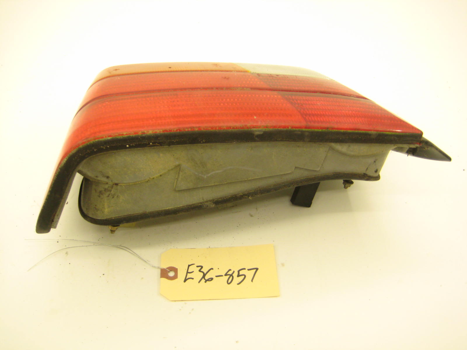 bmw e36 325 328 m3 passenger right rear tail light