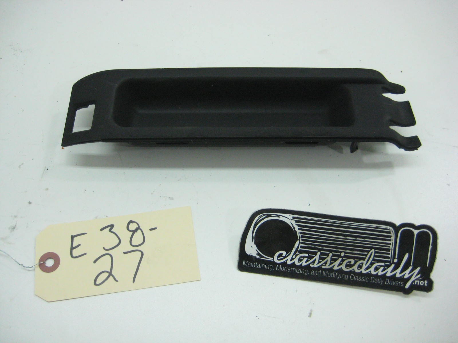 bmw 740 e38 center console tray 51 16 8 161 596