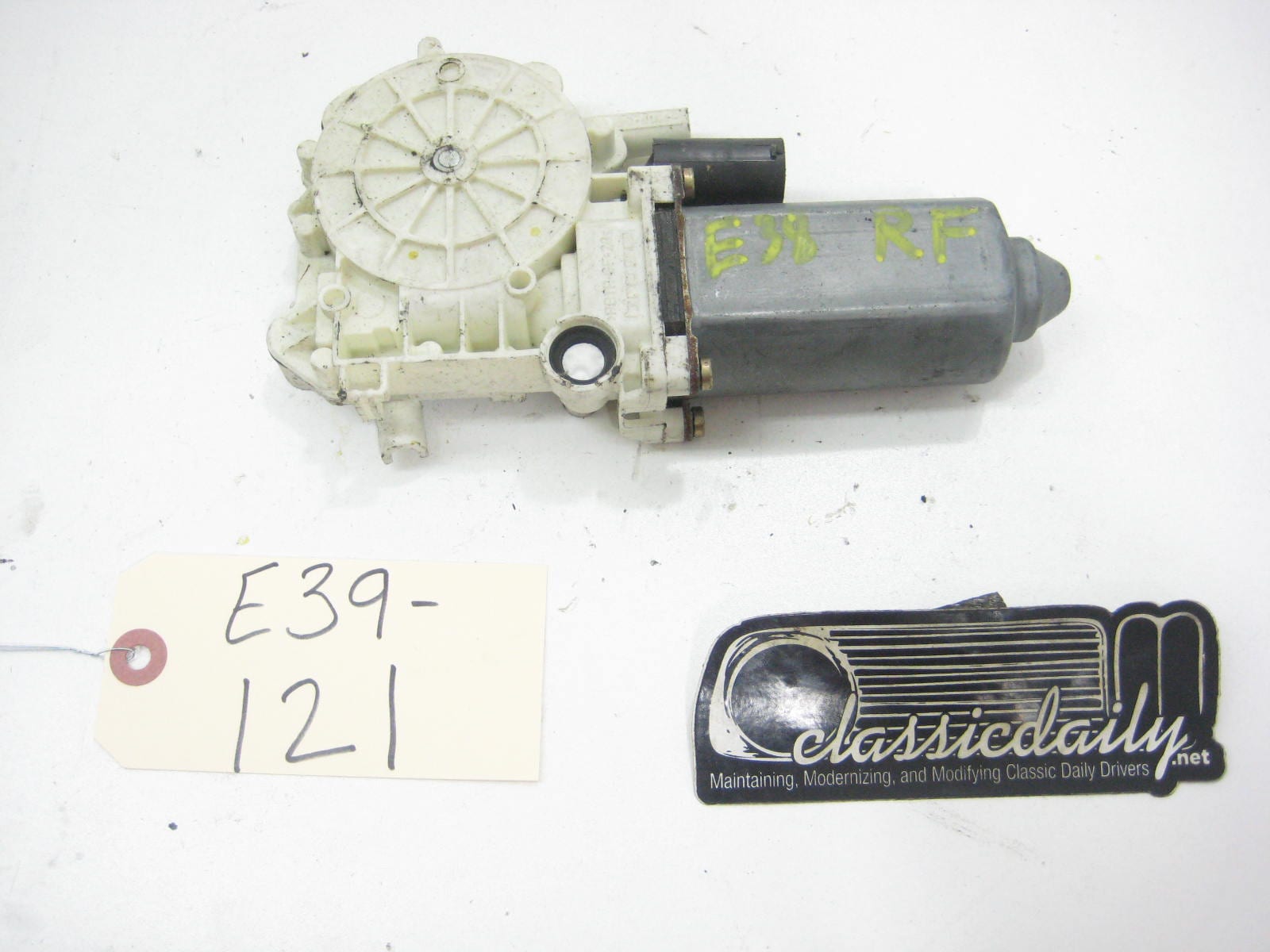 used parts right front window regulator