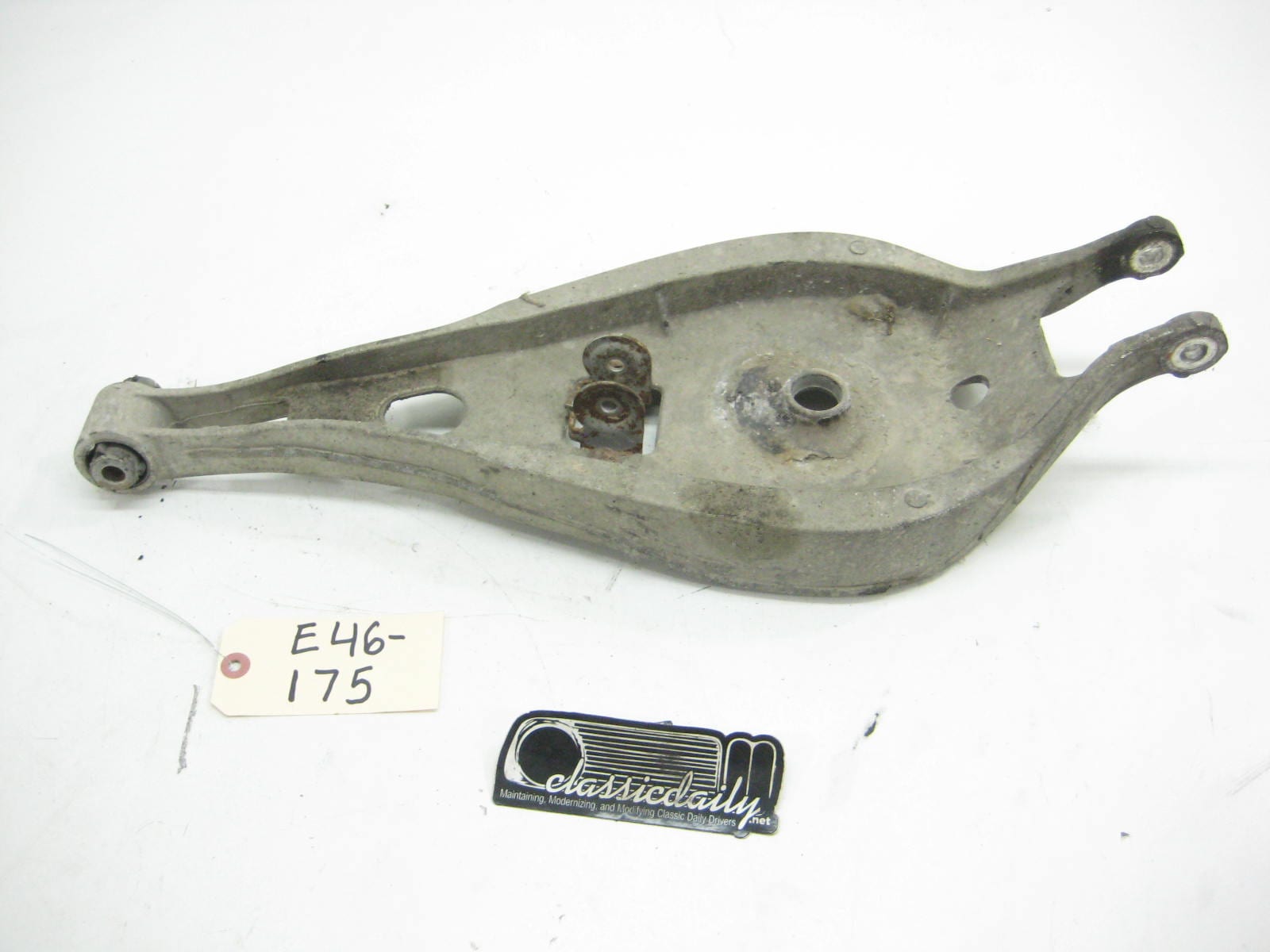 bmw e46 325 330 m3 drivers side upper rear control arm