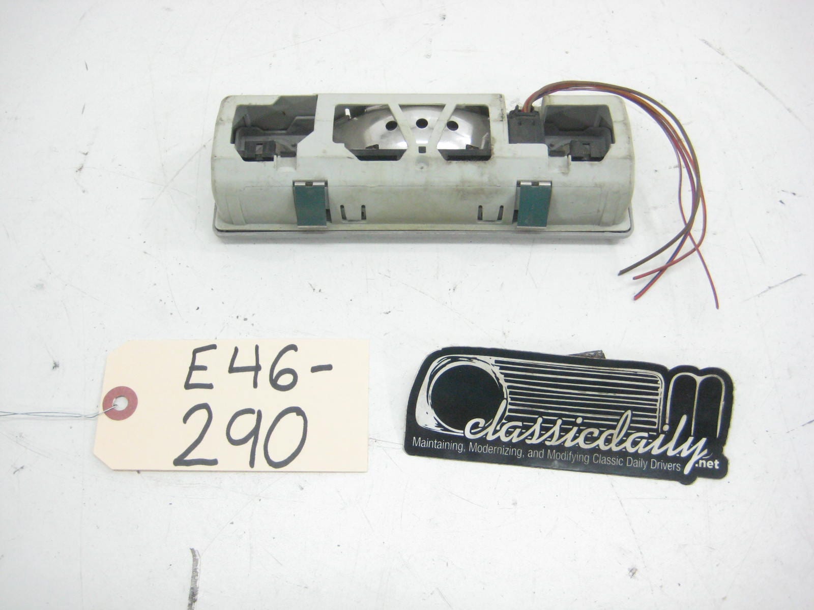 bmw e46 325 330 dome light