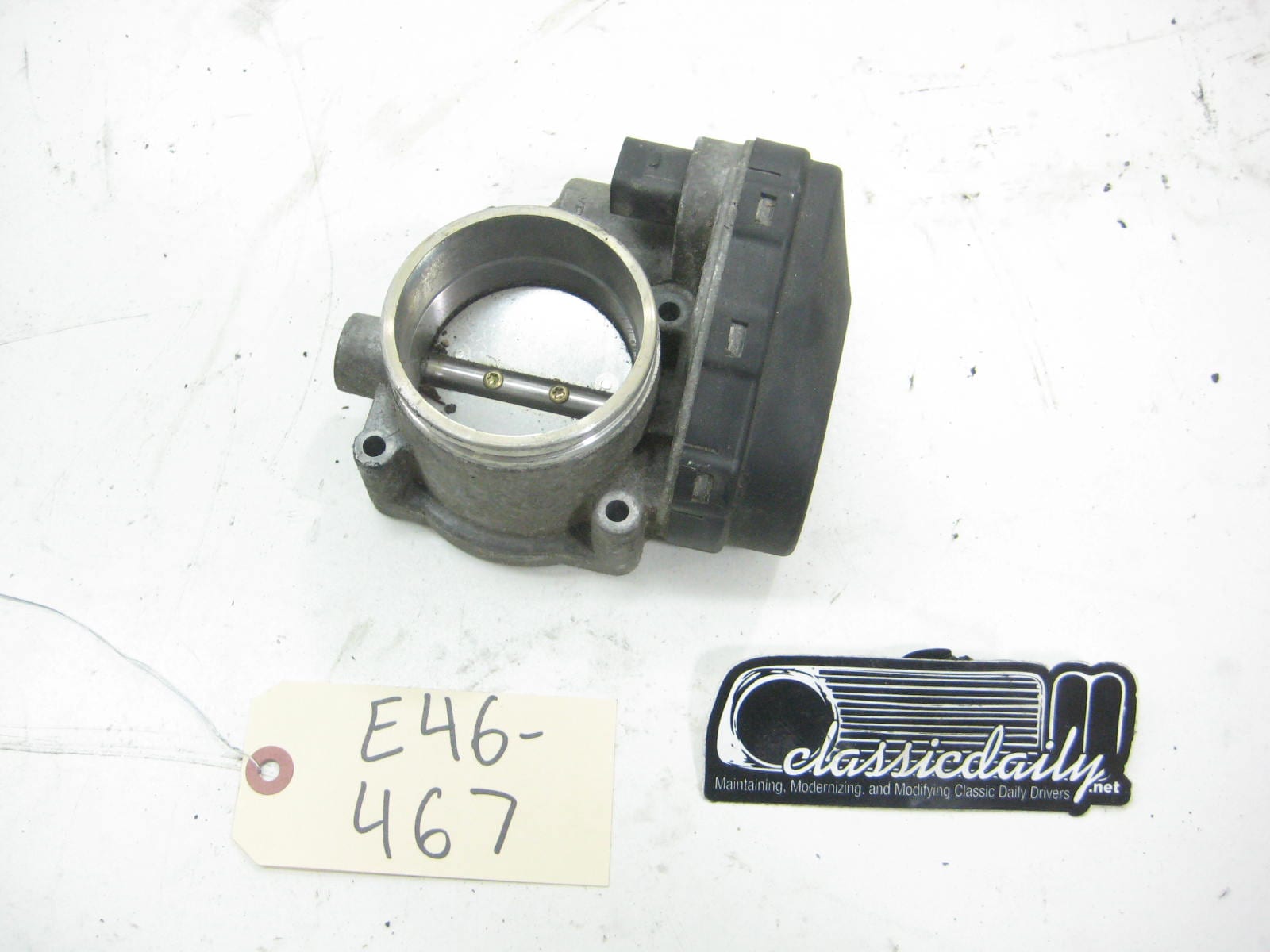 bmw e46 325 330 throttle body 13 54 7 502 444
